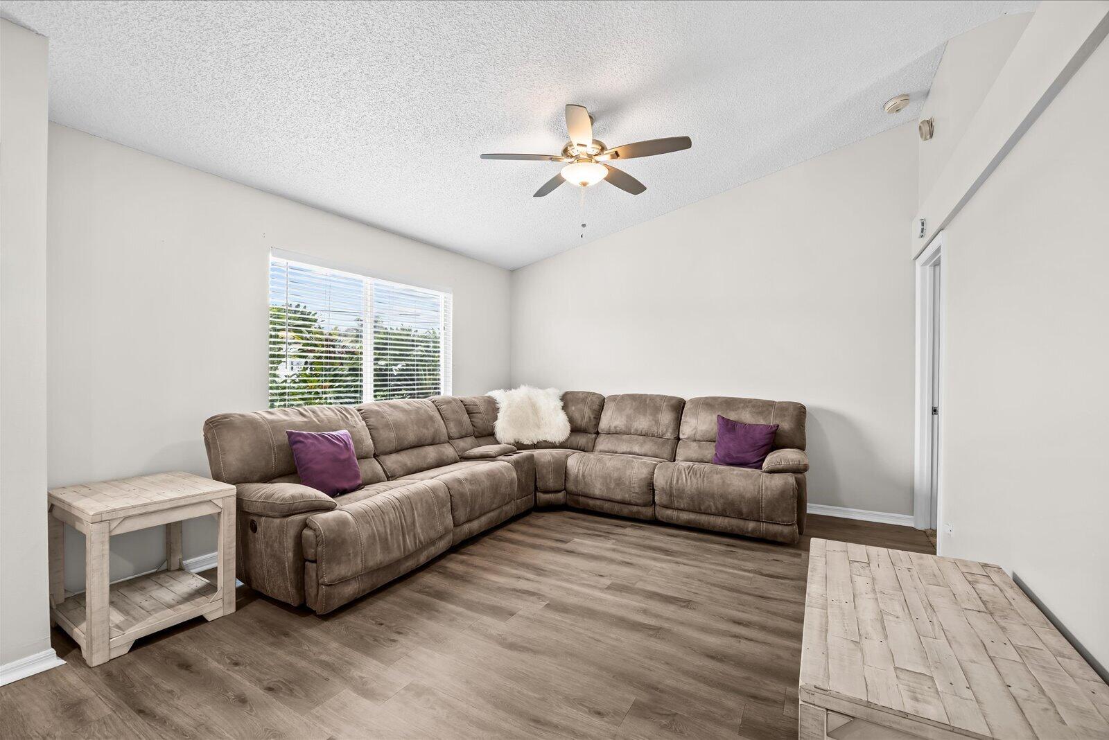 697 SW Jeanne Avenue, Port St. Lucie