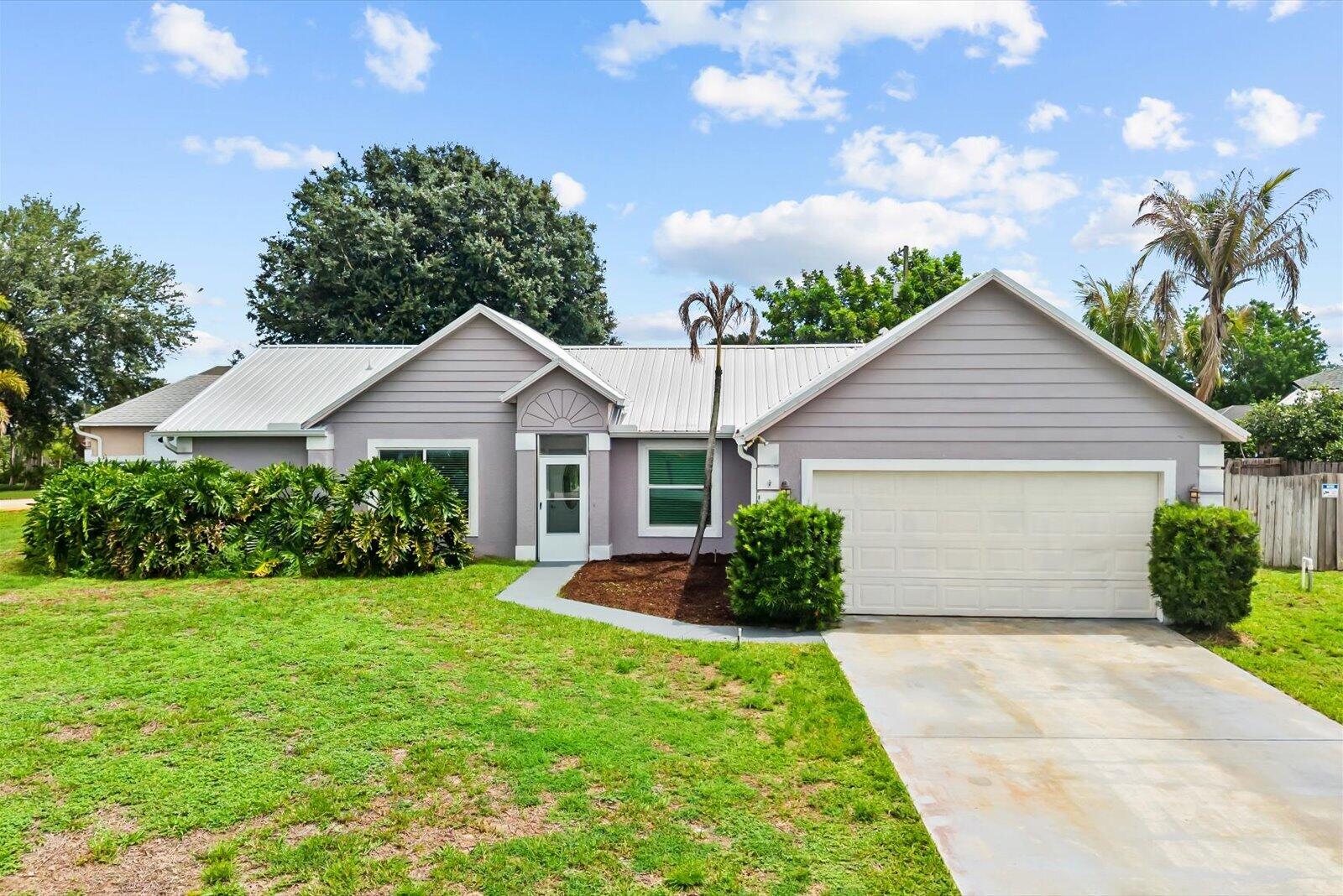 697 SW Jeanne Avenue, Port St. Lucie