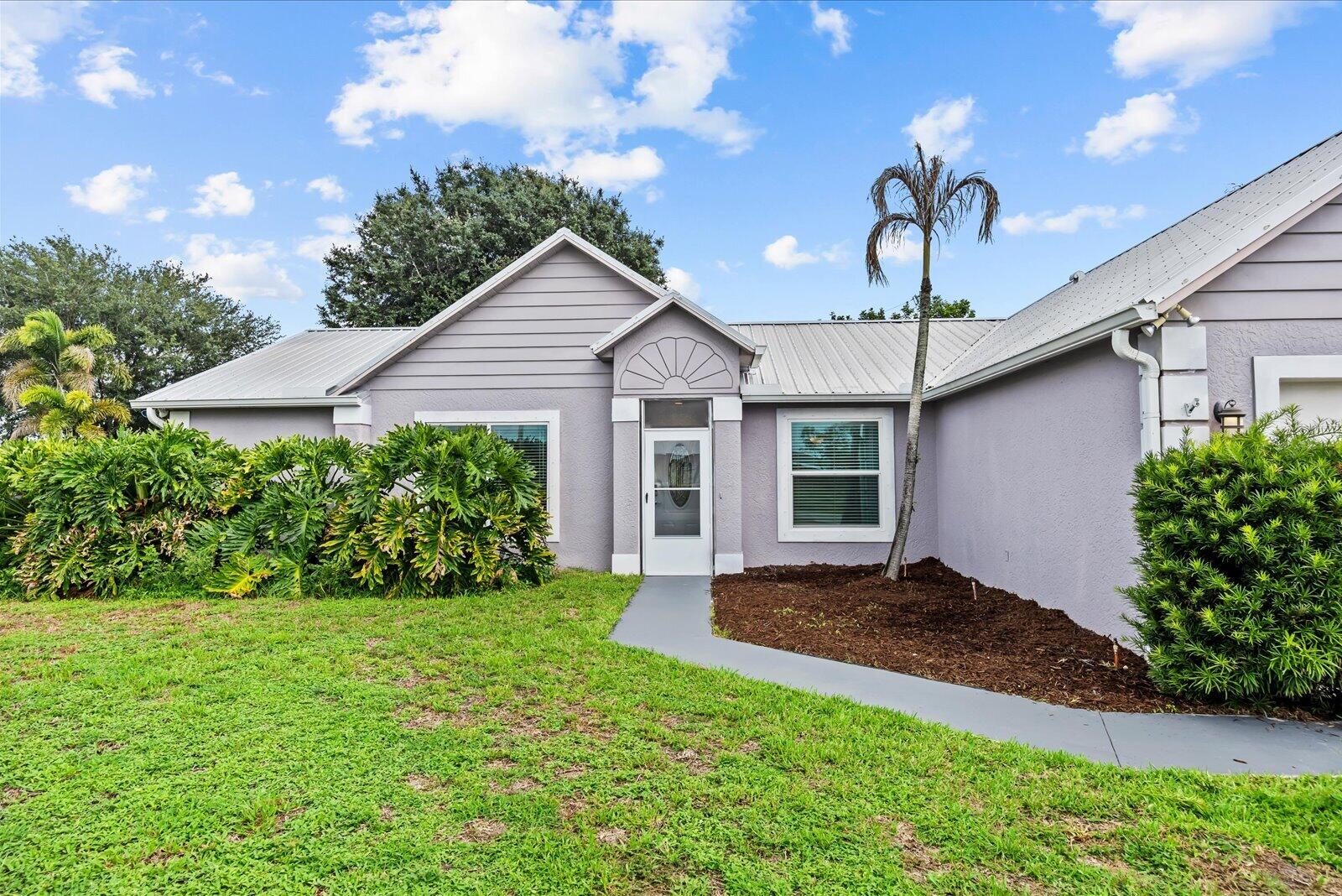 697 SW Jeanne Avenue, Port St. Lucie