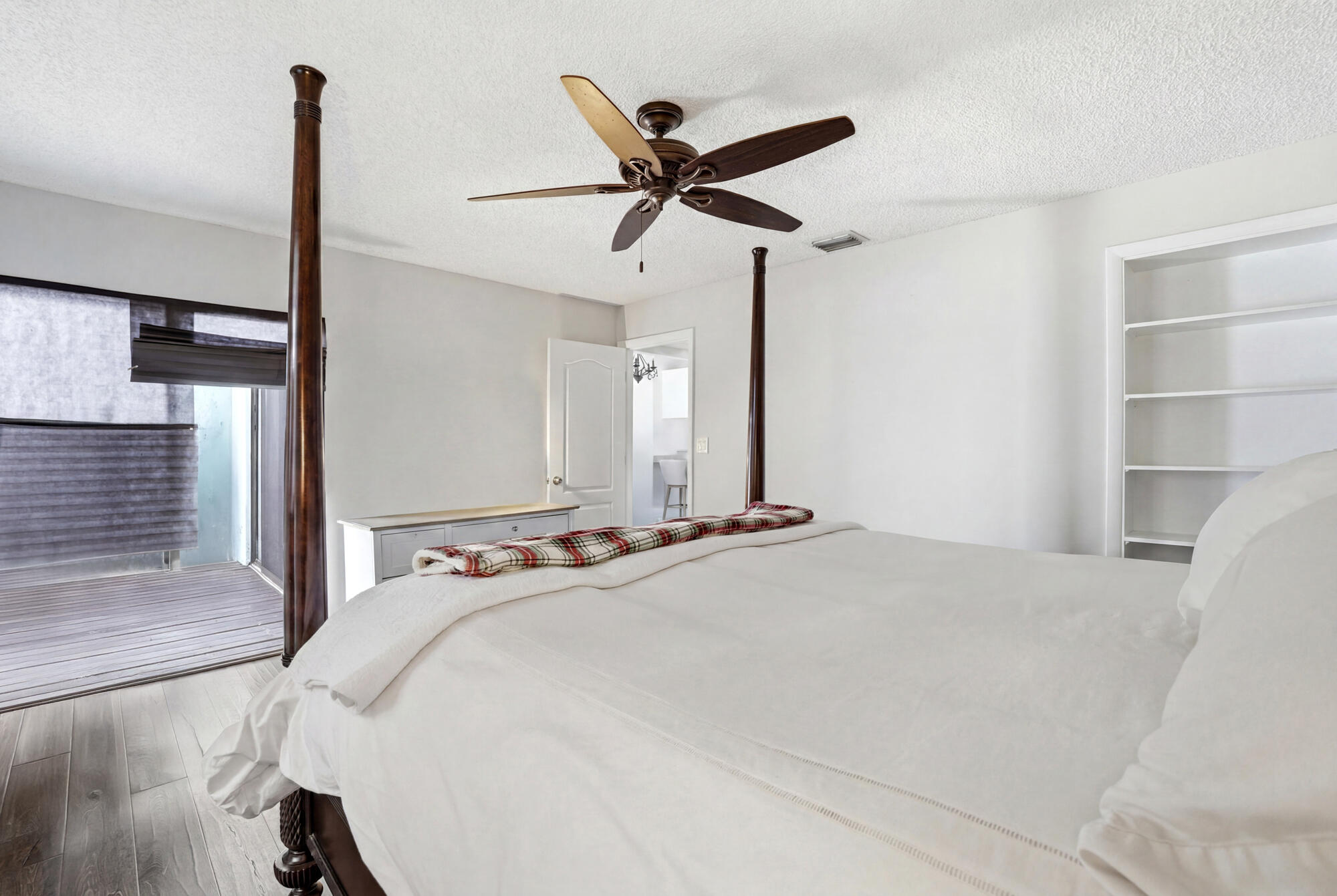 22316 Pineapple Walk Drive