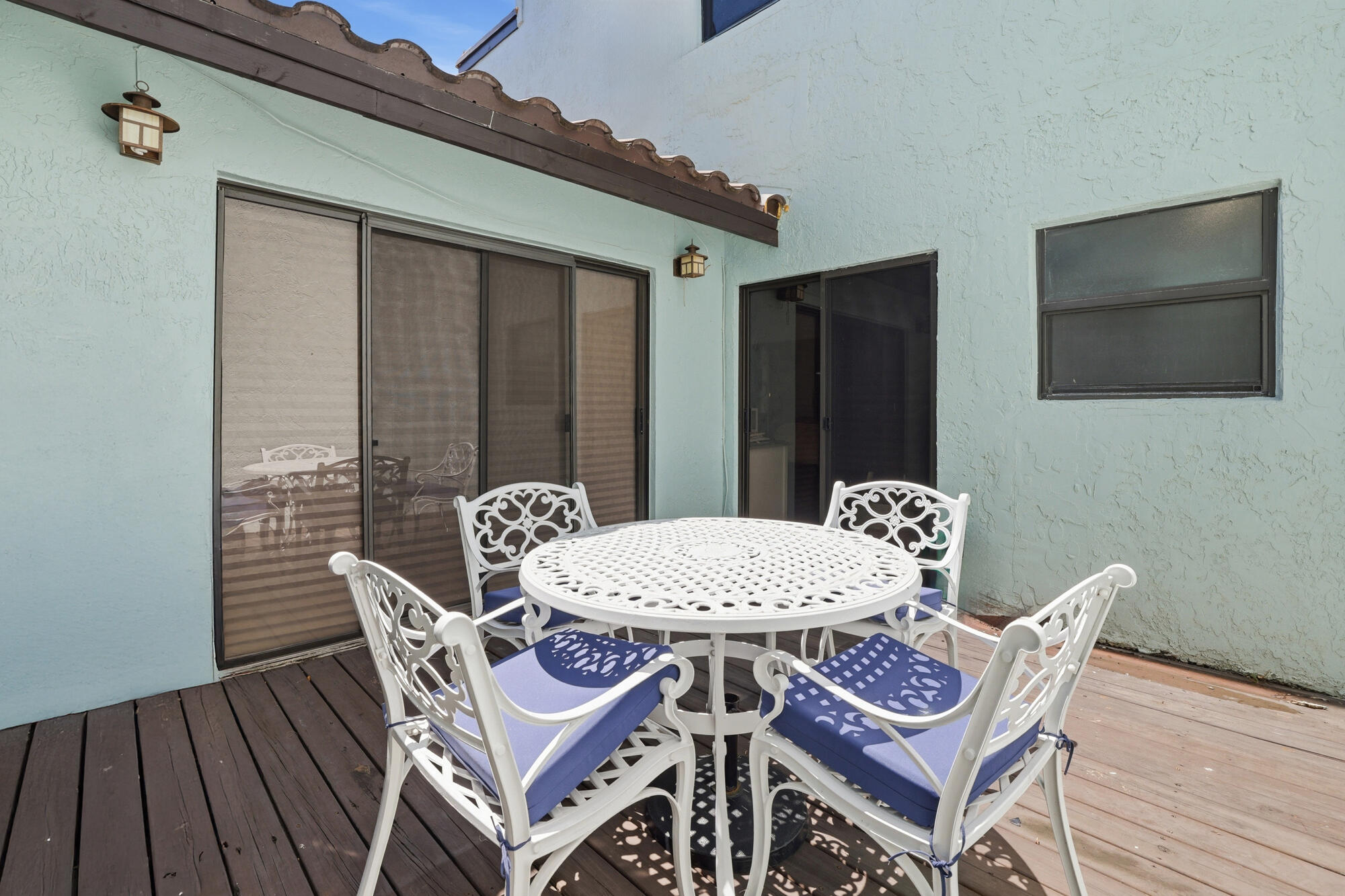 22316 Pineapple Walk Drive