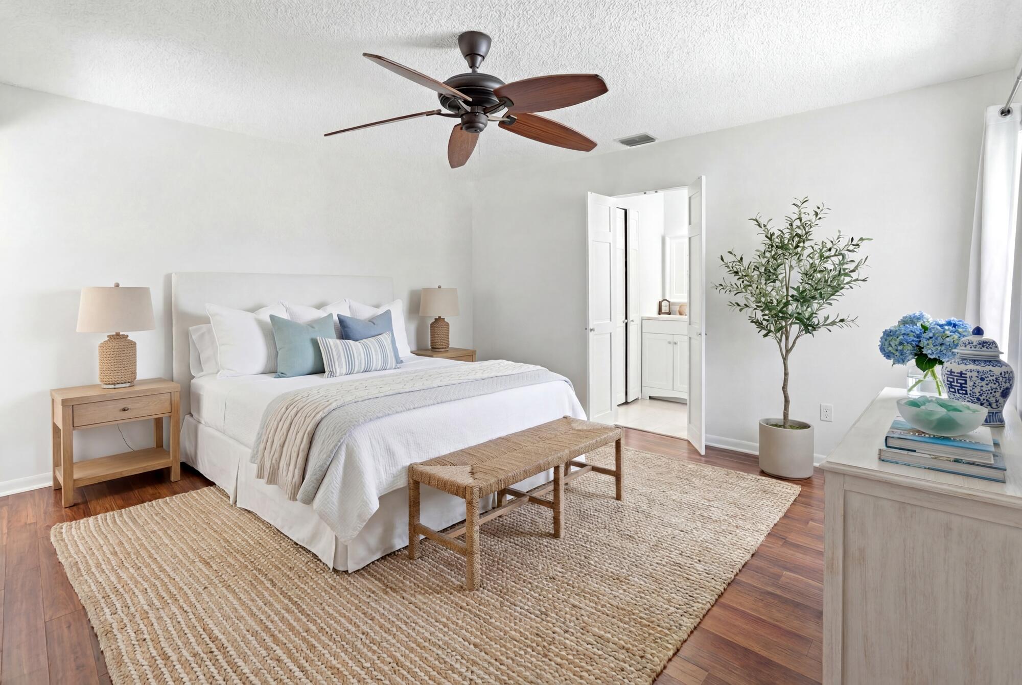 22316 Pineapple Walk Drive