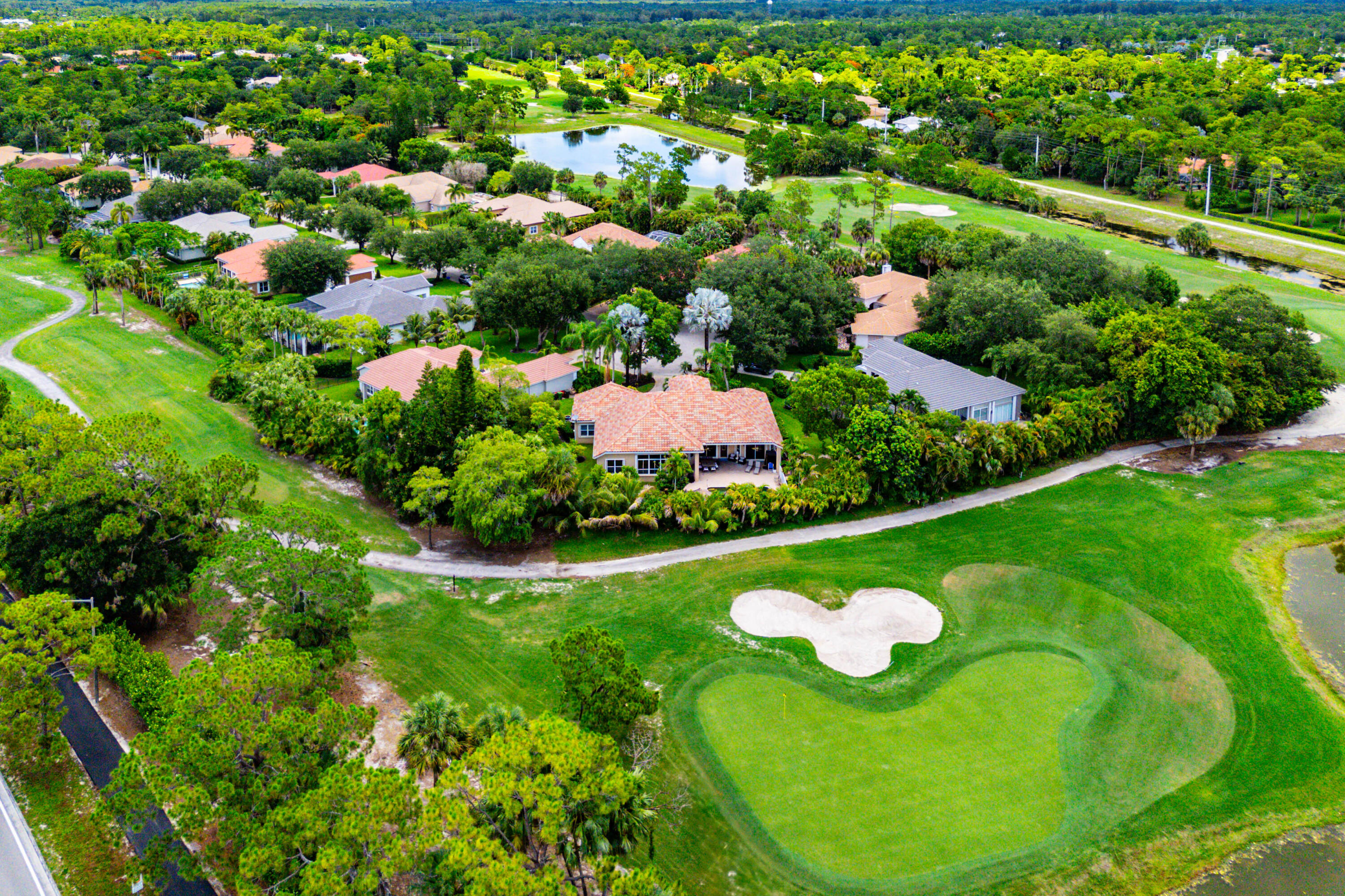 911 Forest Glen Lane