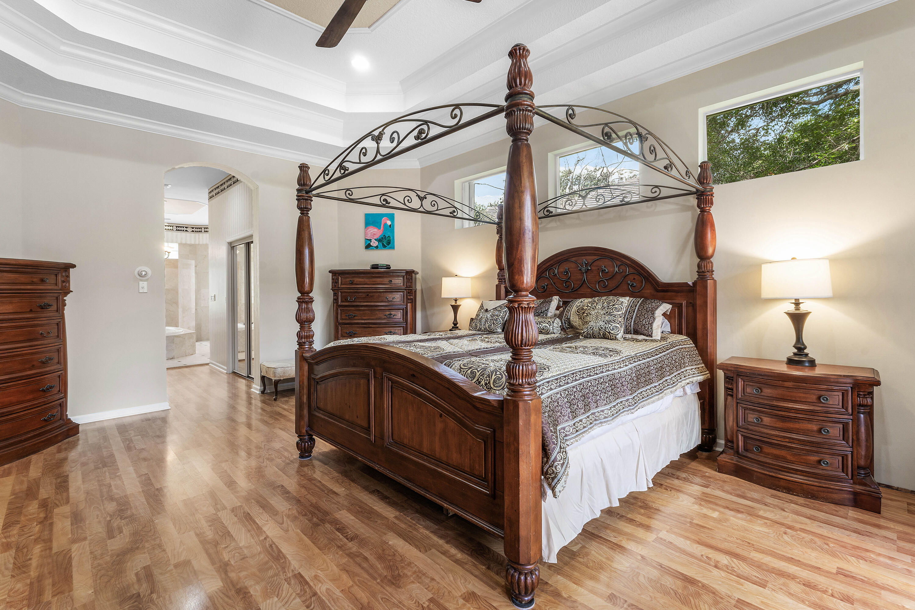 911 Forest Glen Lane