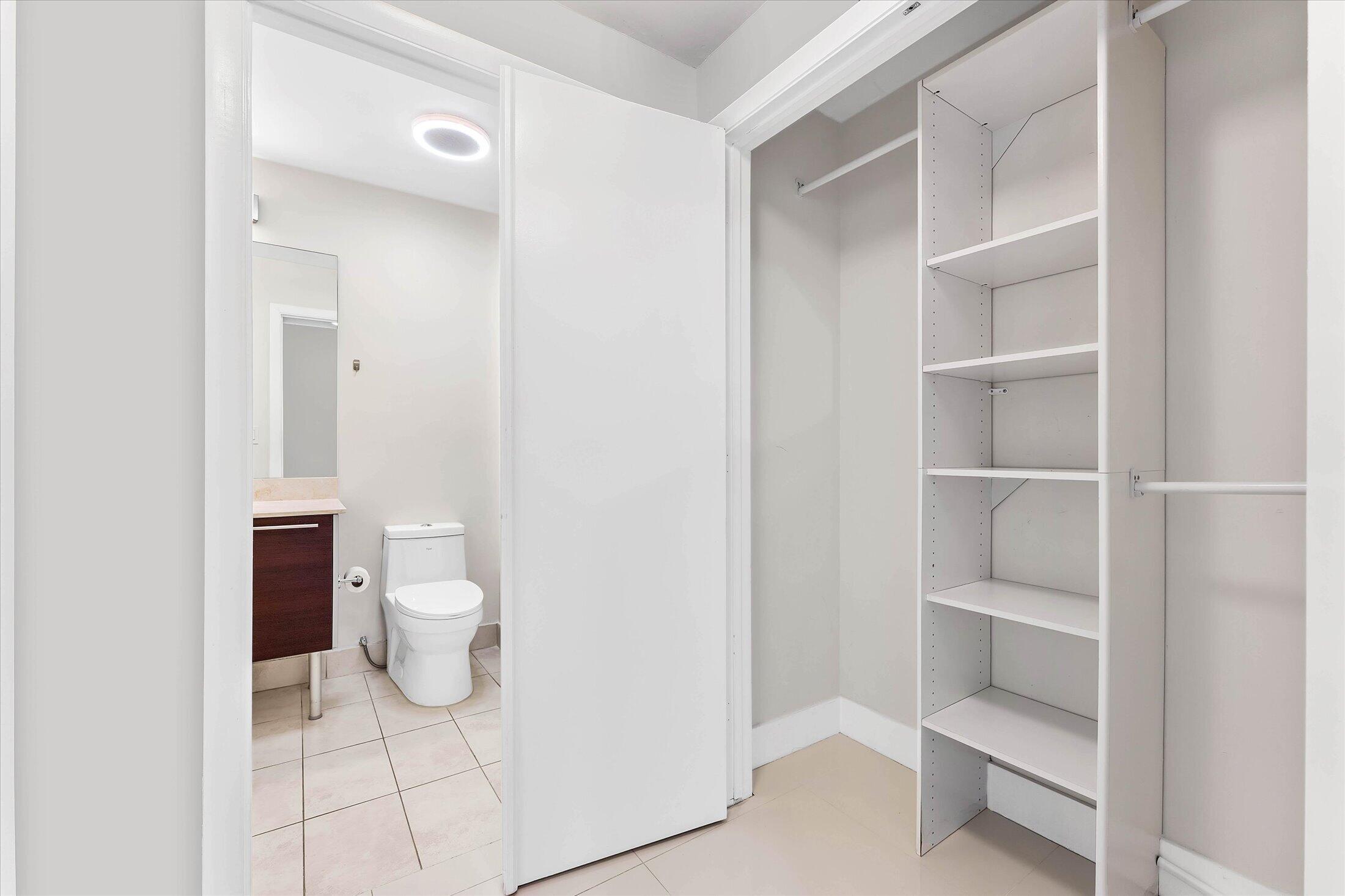 1900 N Bayshore Drive 3702