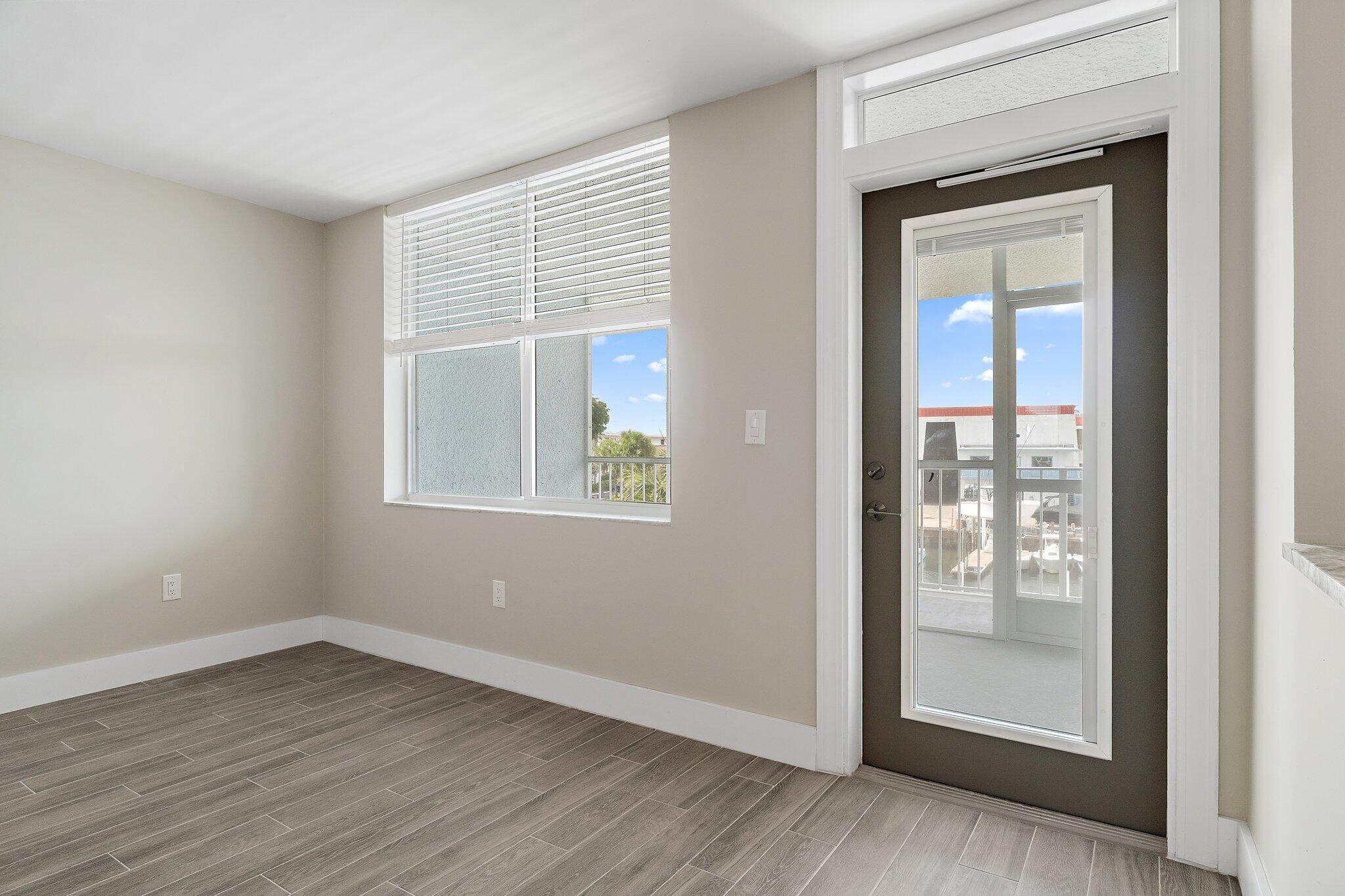 108 Paradise Harbour Boulevard 314