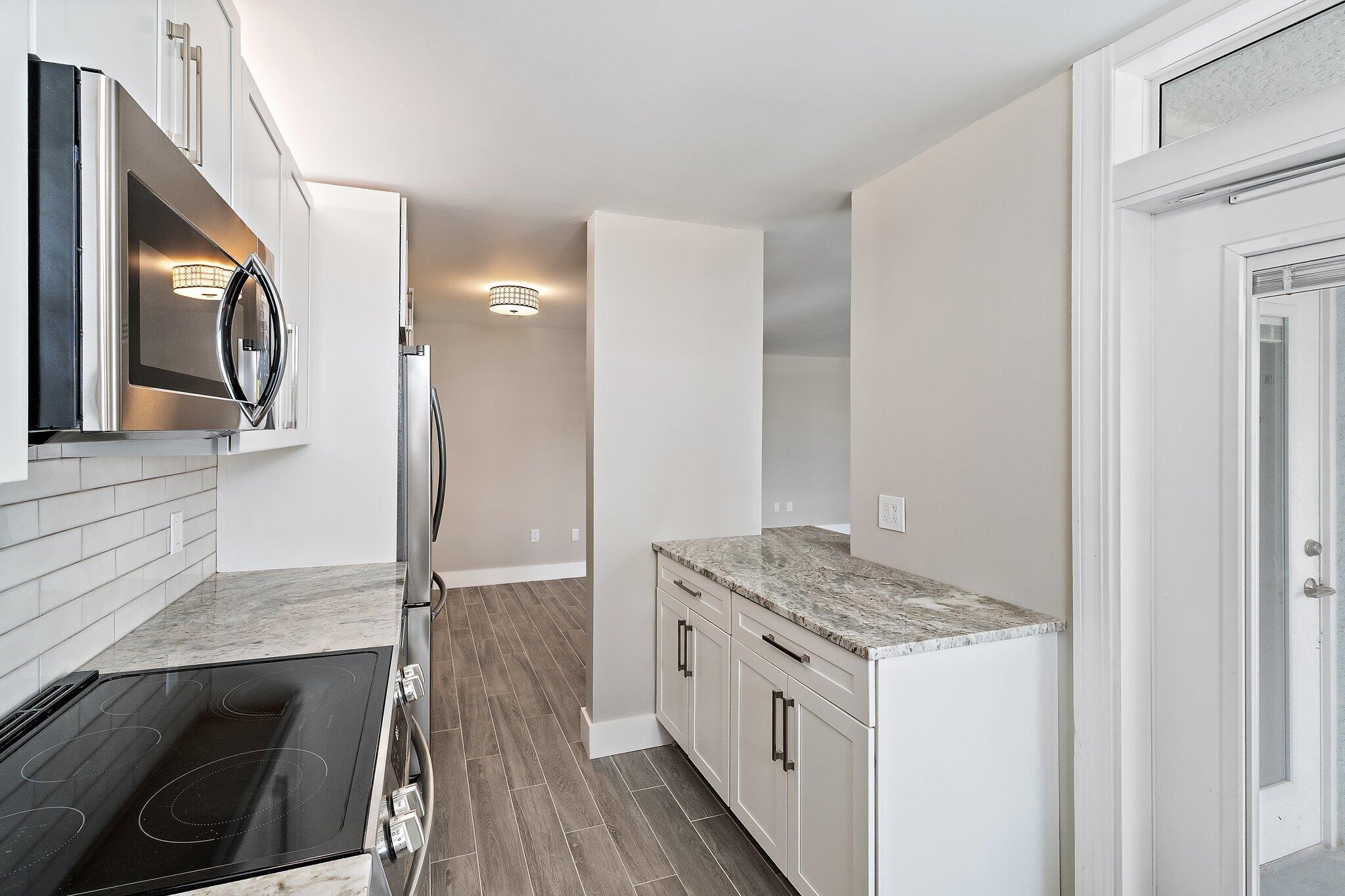 108 Paradise Harbour Boulevard 314