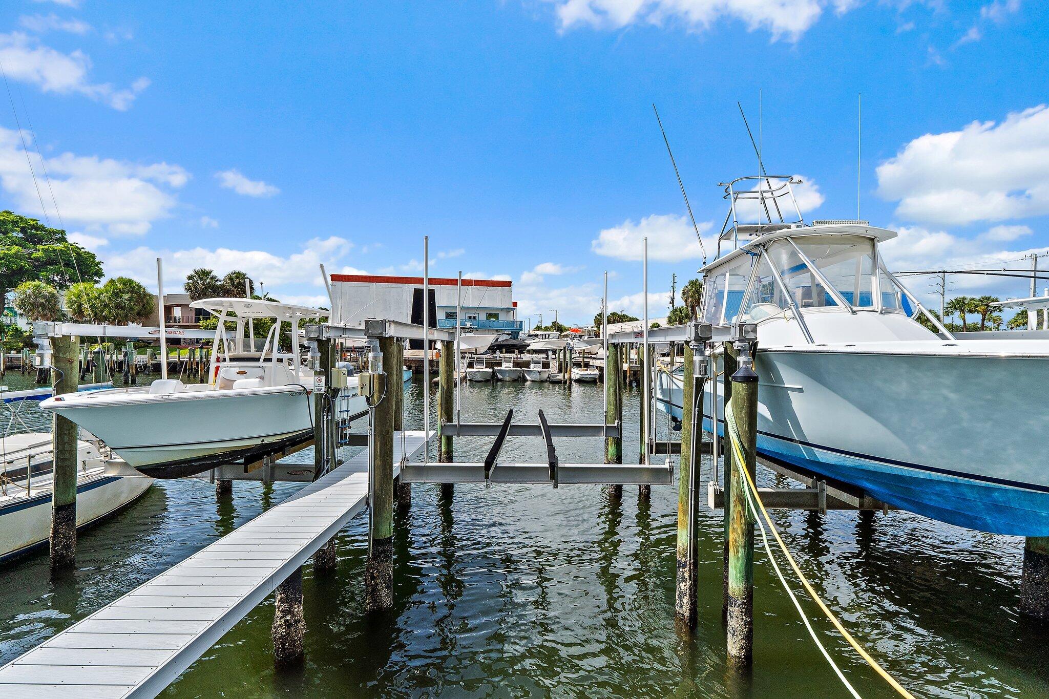 108 Paradise Harbour Boulevard 314