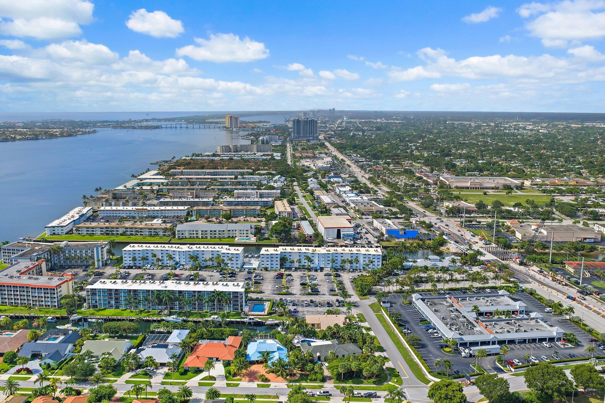 108 Paradise Harbour Boulevard 314