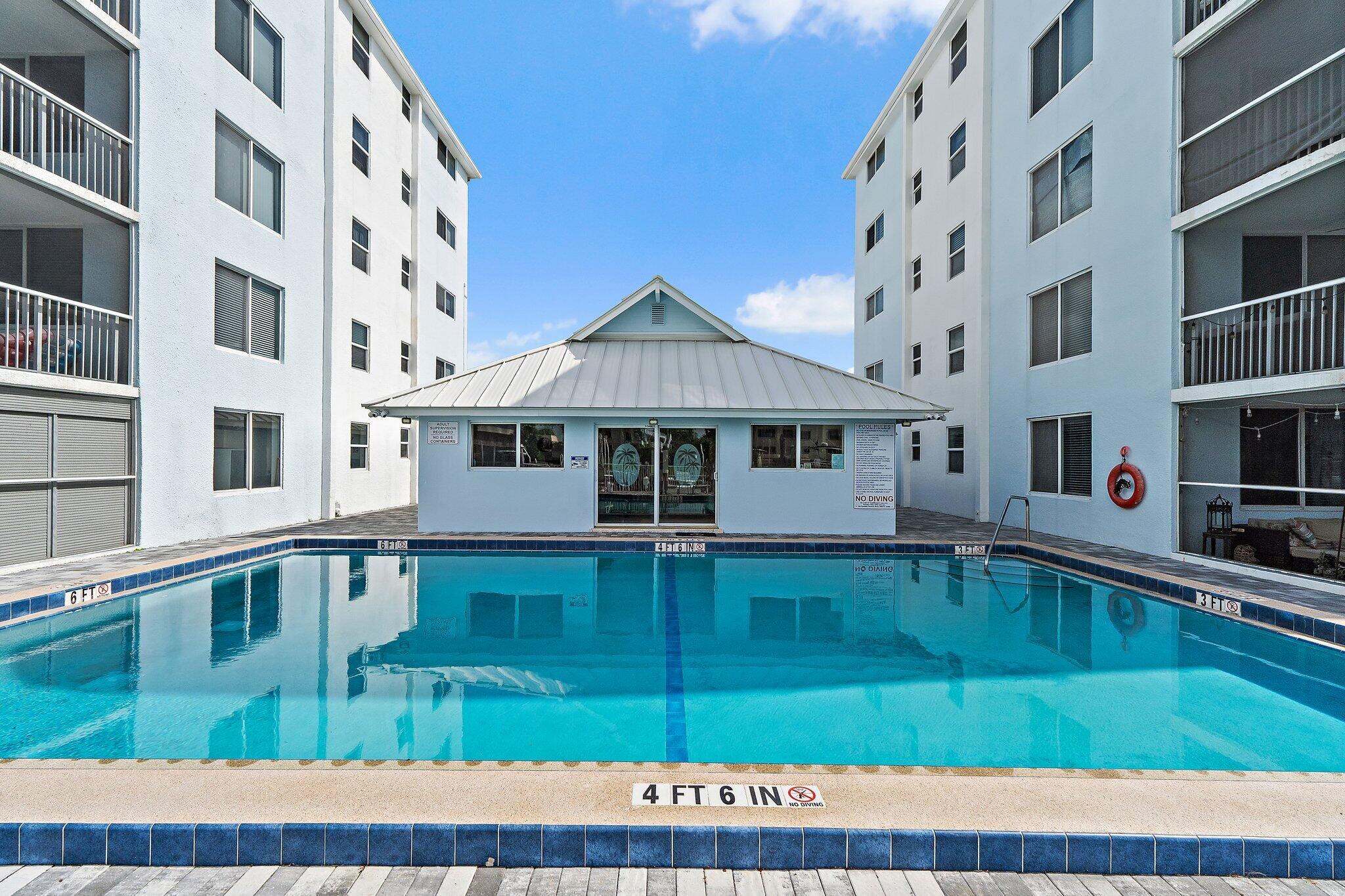 108 Paradise Harbour Boulevard 314