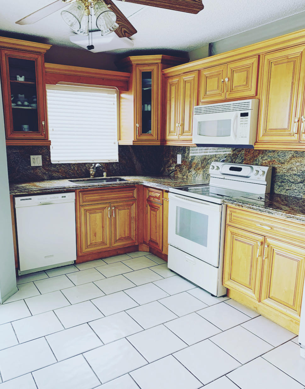 3465 VIA POINCIANA 804