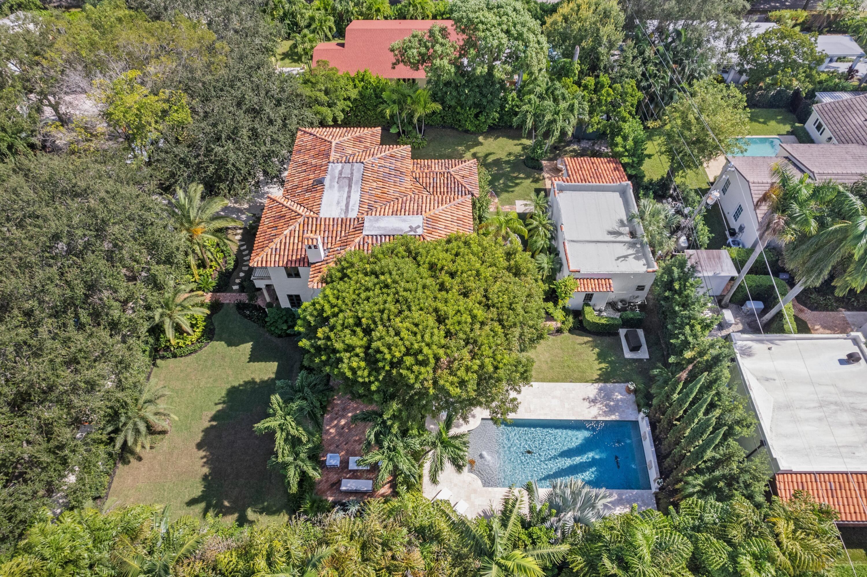 308 BARCELONA Road