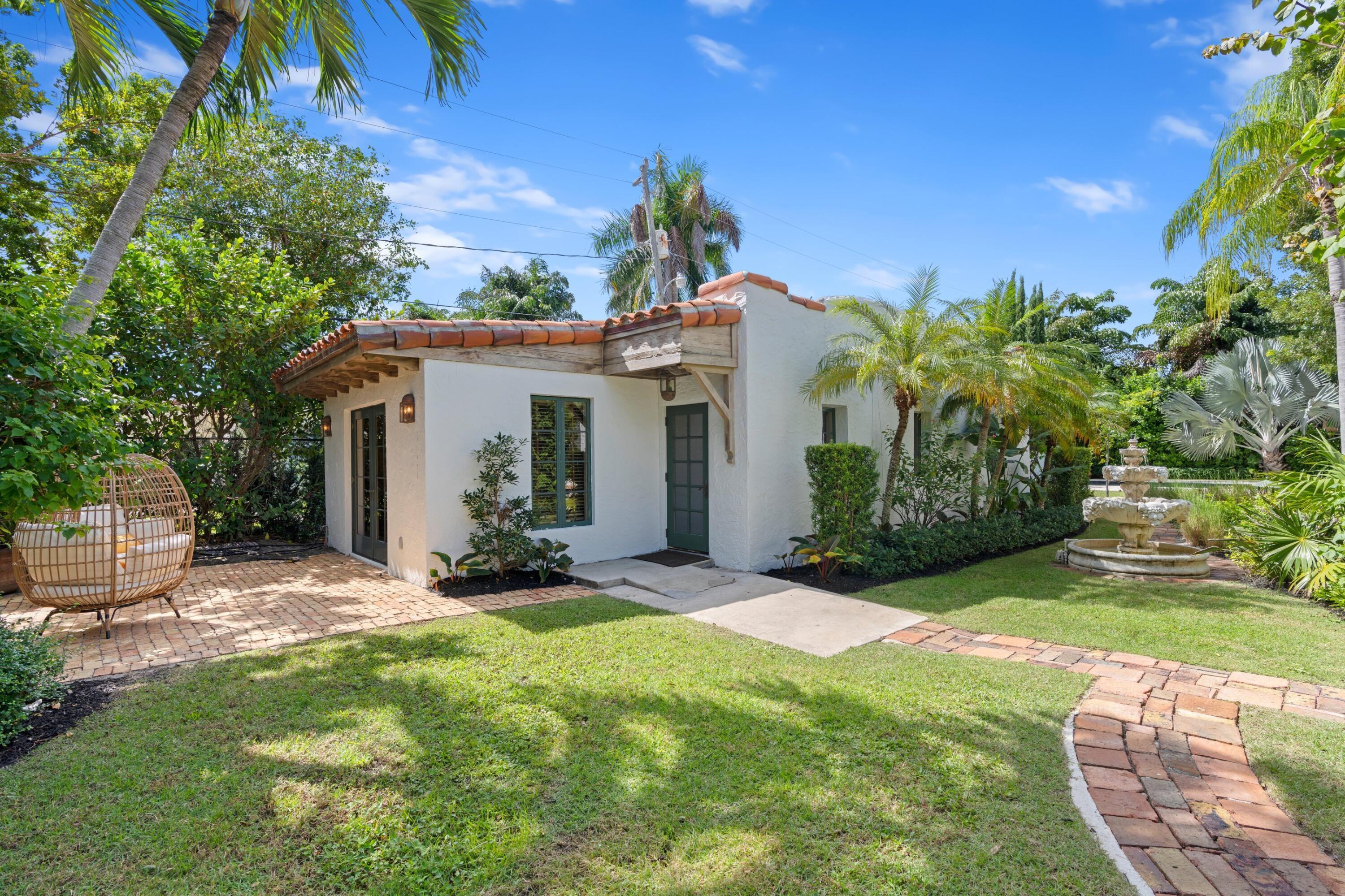 308 BARCELONA Road