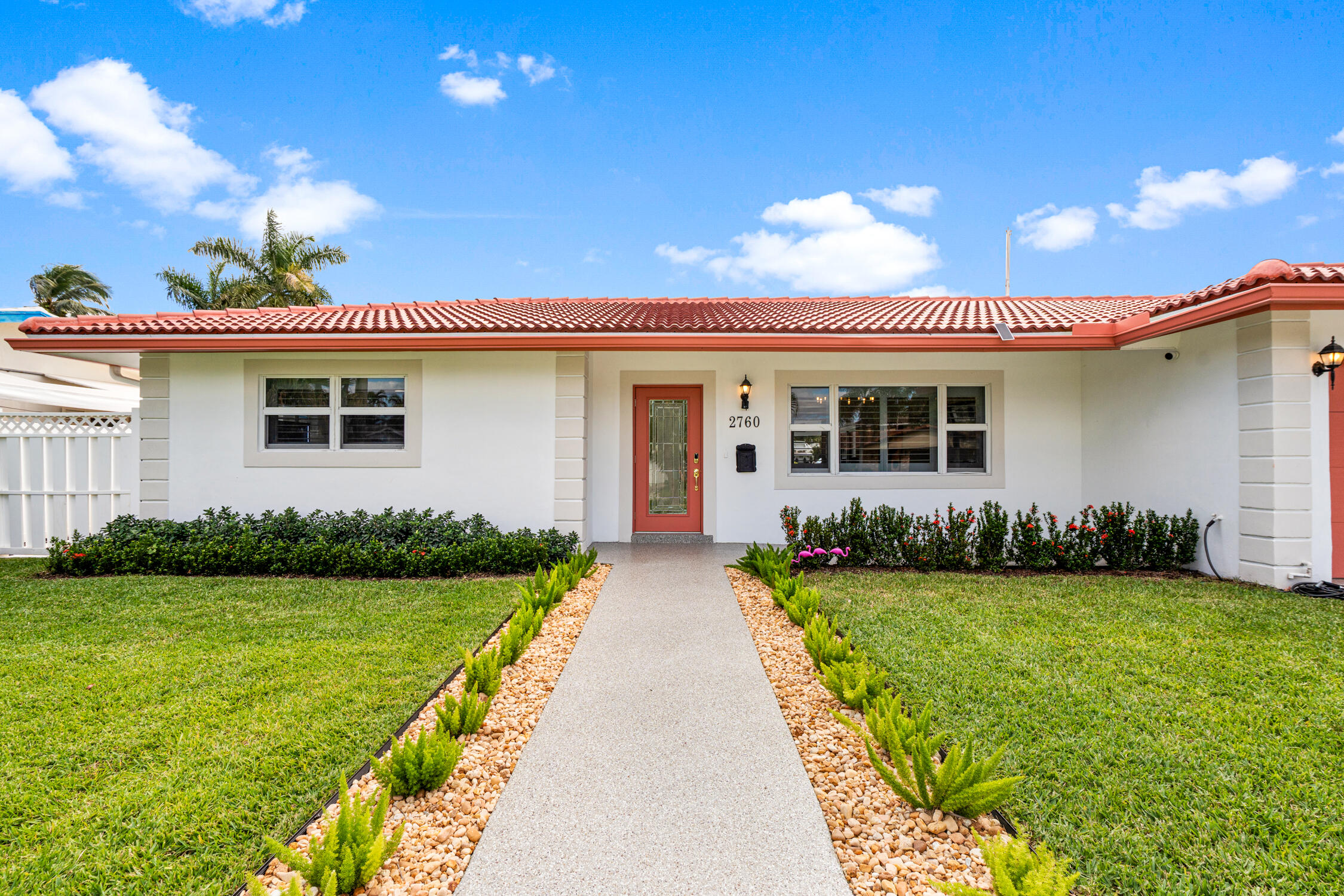 2760 NE 7TH Street