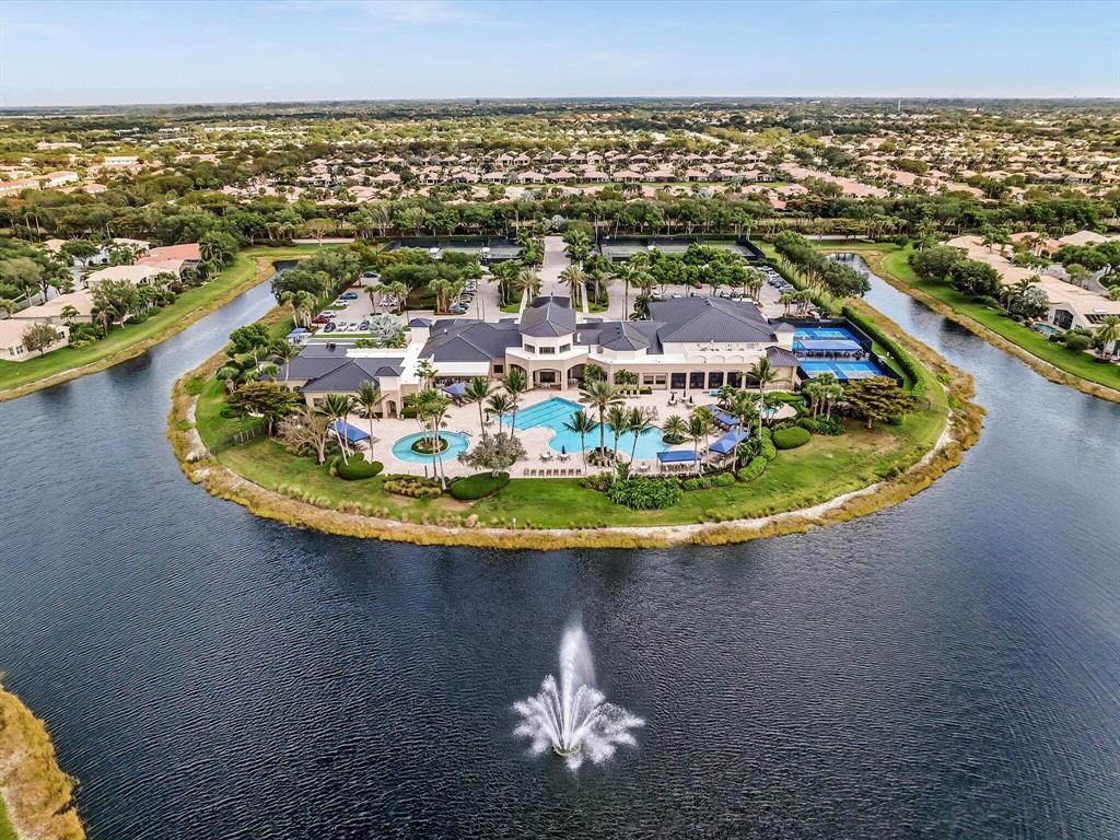 10888 Deer Park Lane