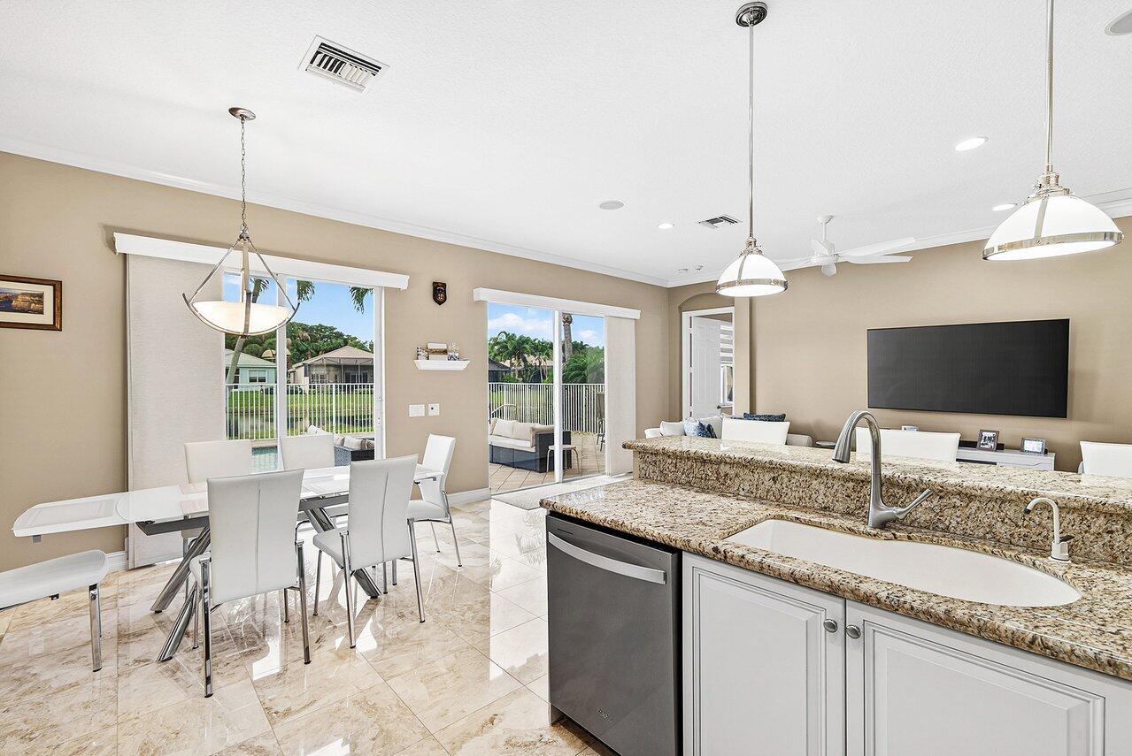 10888 Deer Park Lane