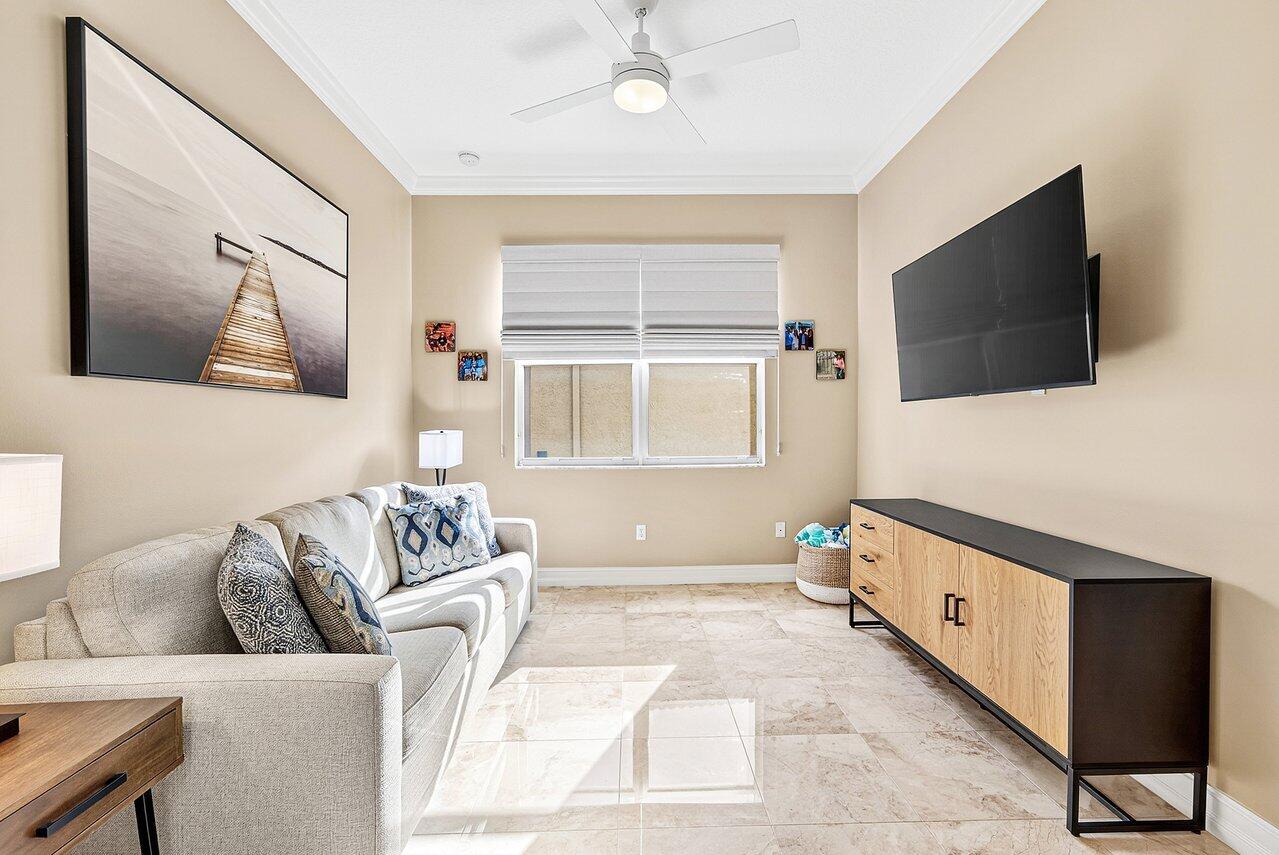10888 Deer Park Lane