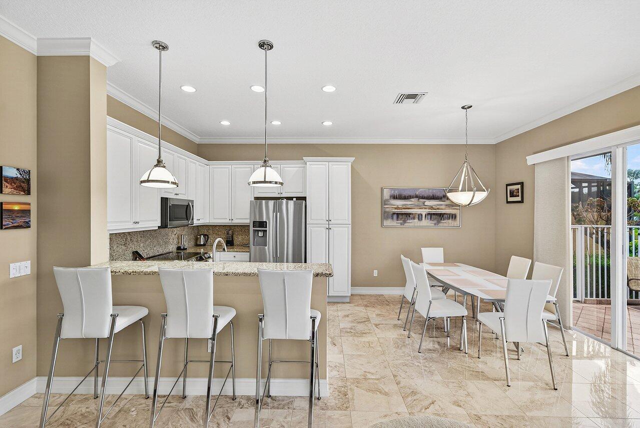 10888 Deer Park Lane