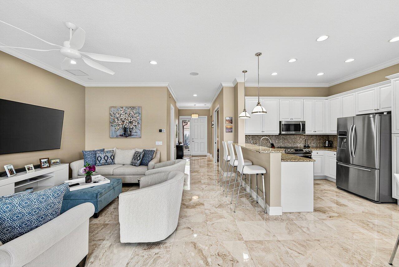 10888 Deer Park Lane