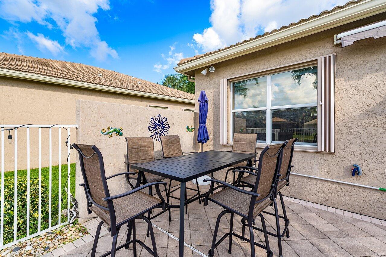 10888 Deer Park Lane