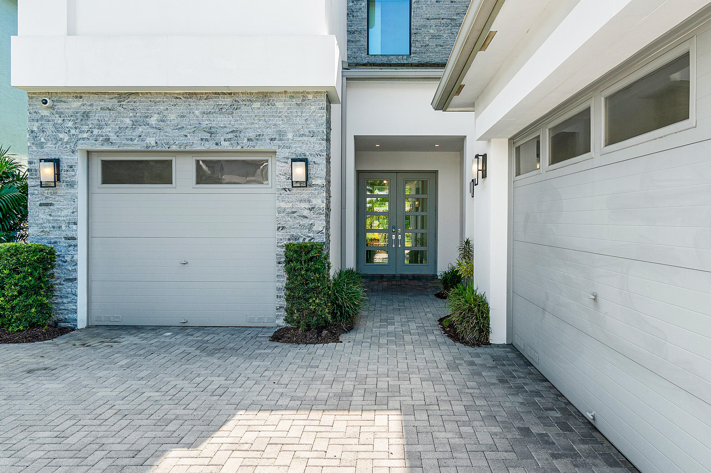 9006 Dulcetto Court