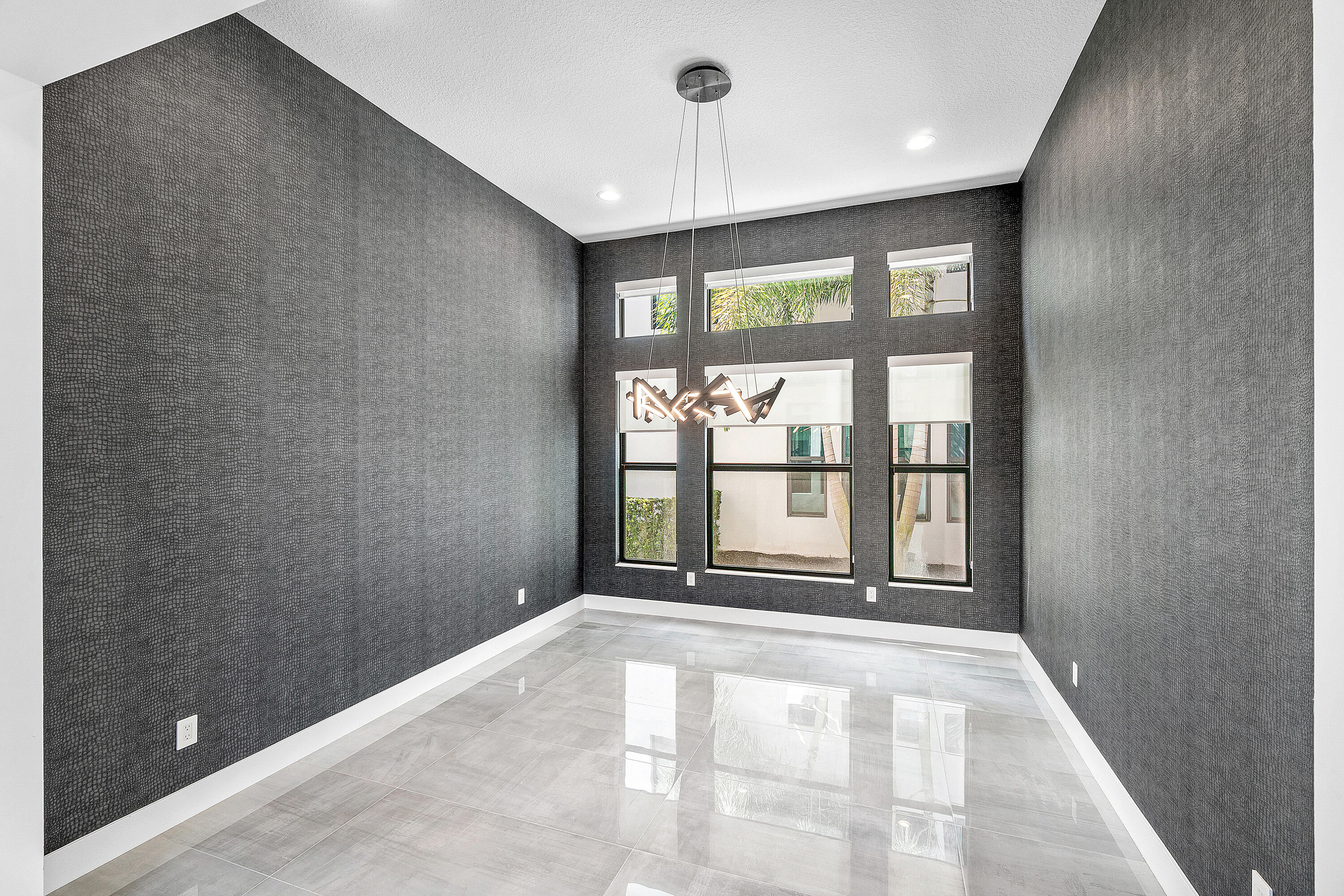 9006 Dulcetto Court