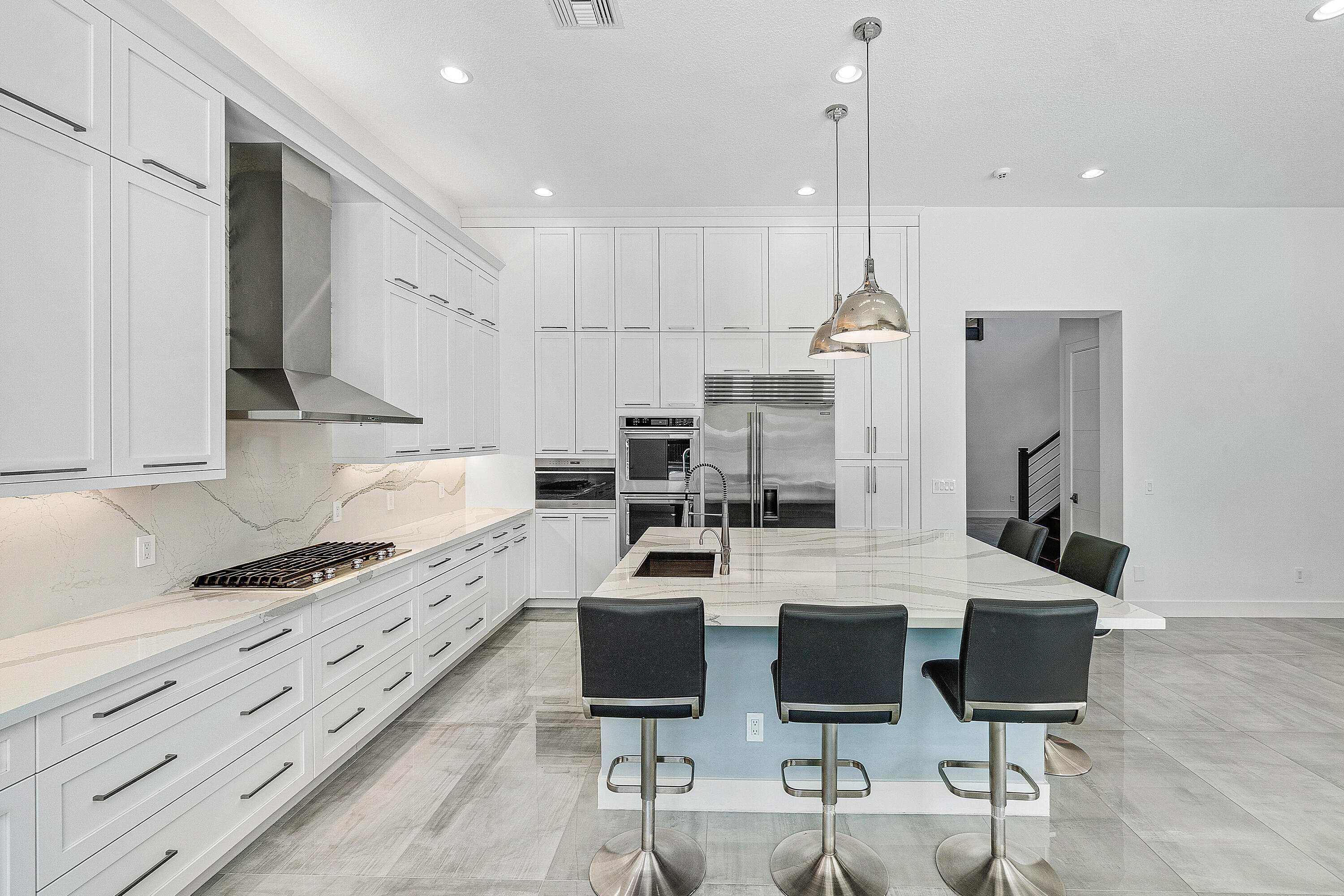 9006 Dulcetto Court