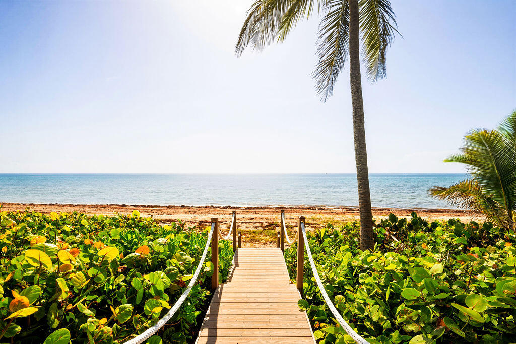 3425 S Ocean Boulevard PH401
