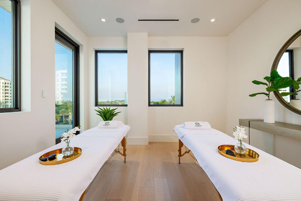 3425 S Ocean Boulevard PH401