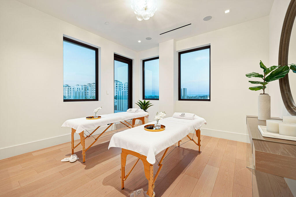 3425 S Ocean Boulevard PH401
