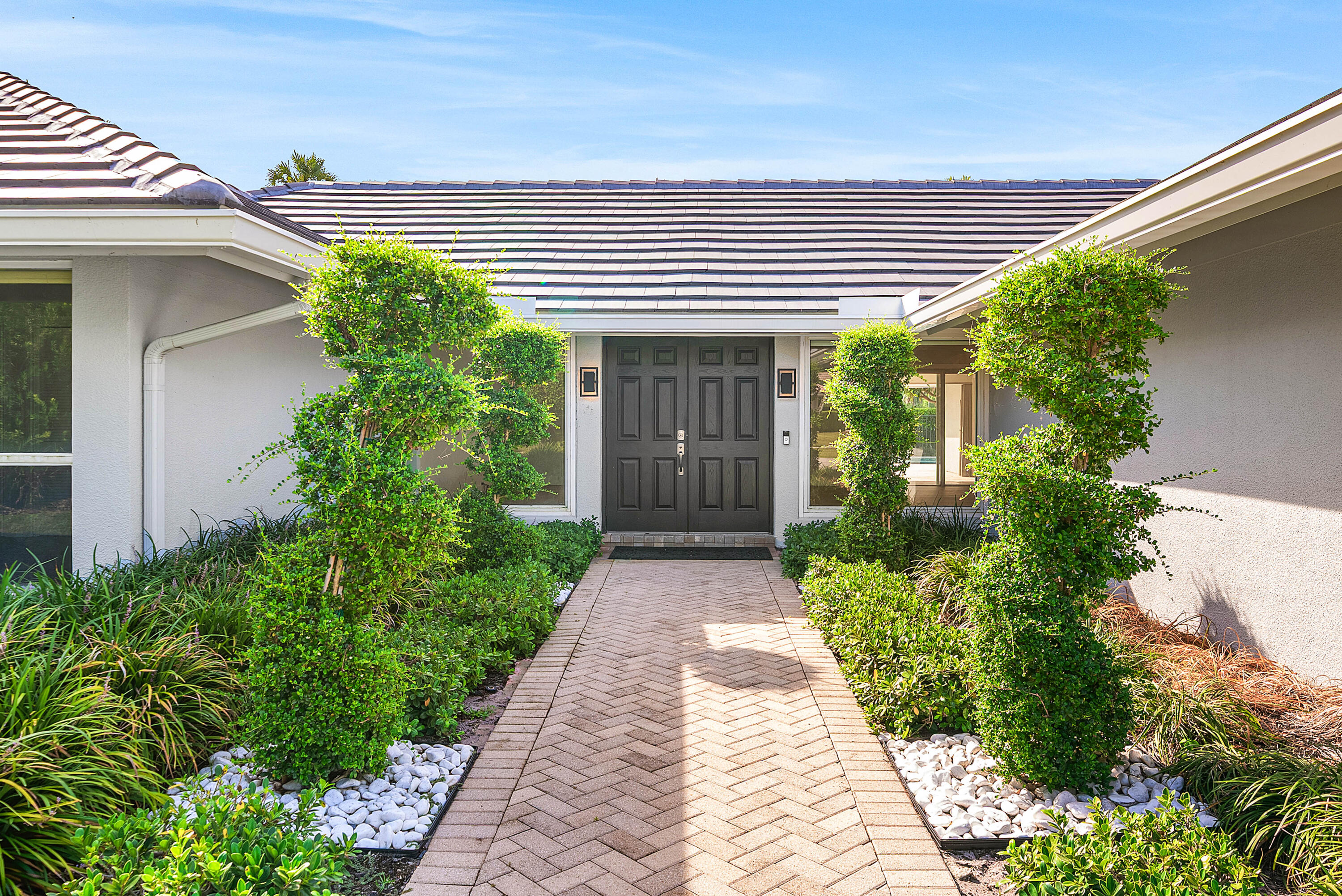 5854 Pinebrook Drive