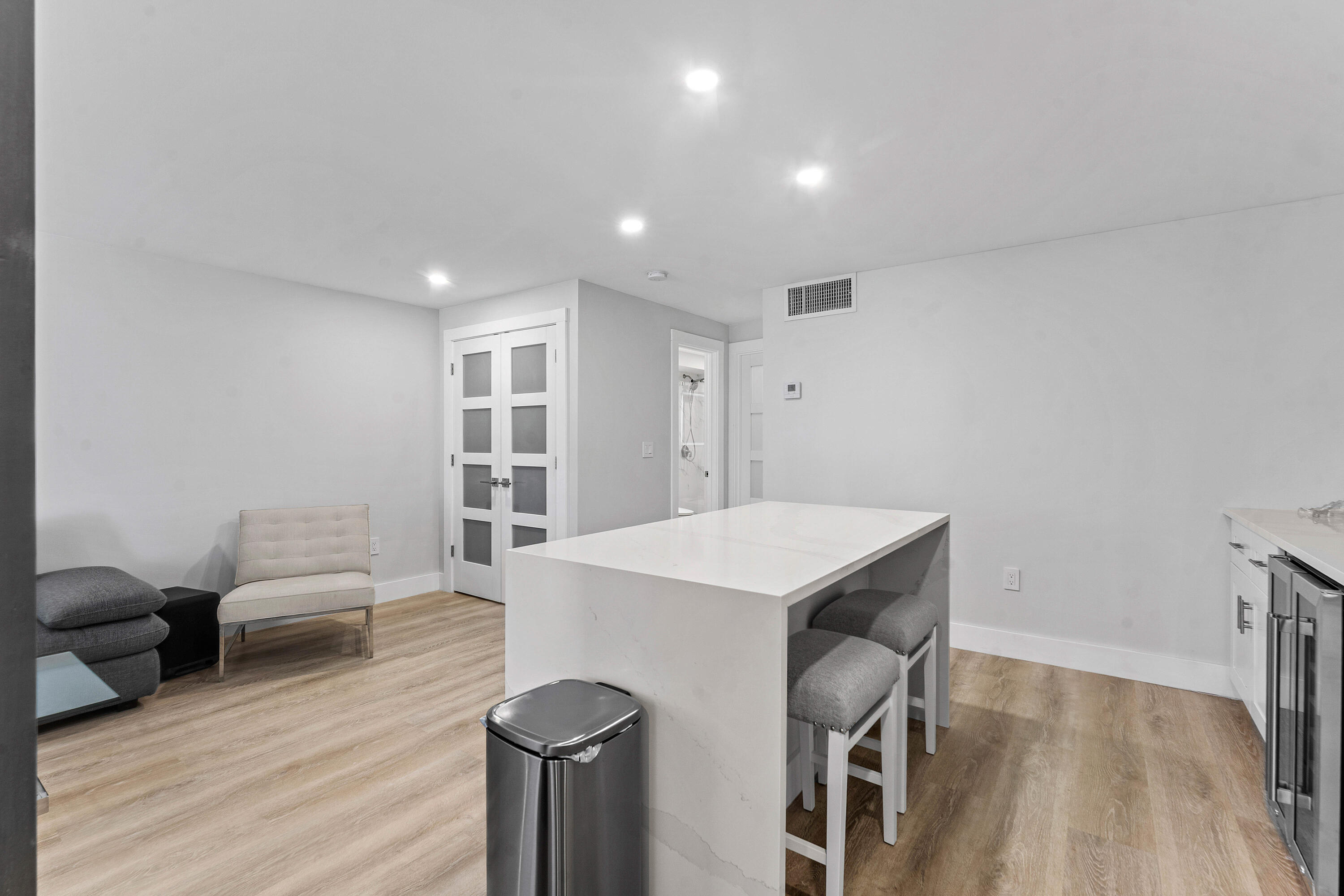 108 Paradise Harbour Boulevard 107