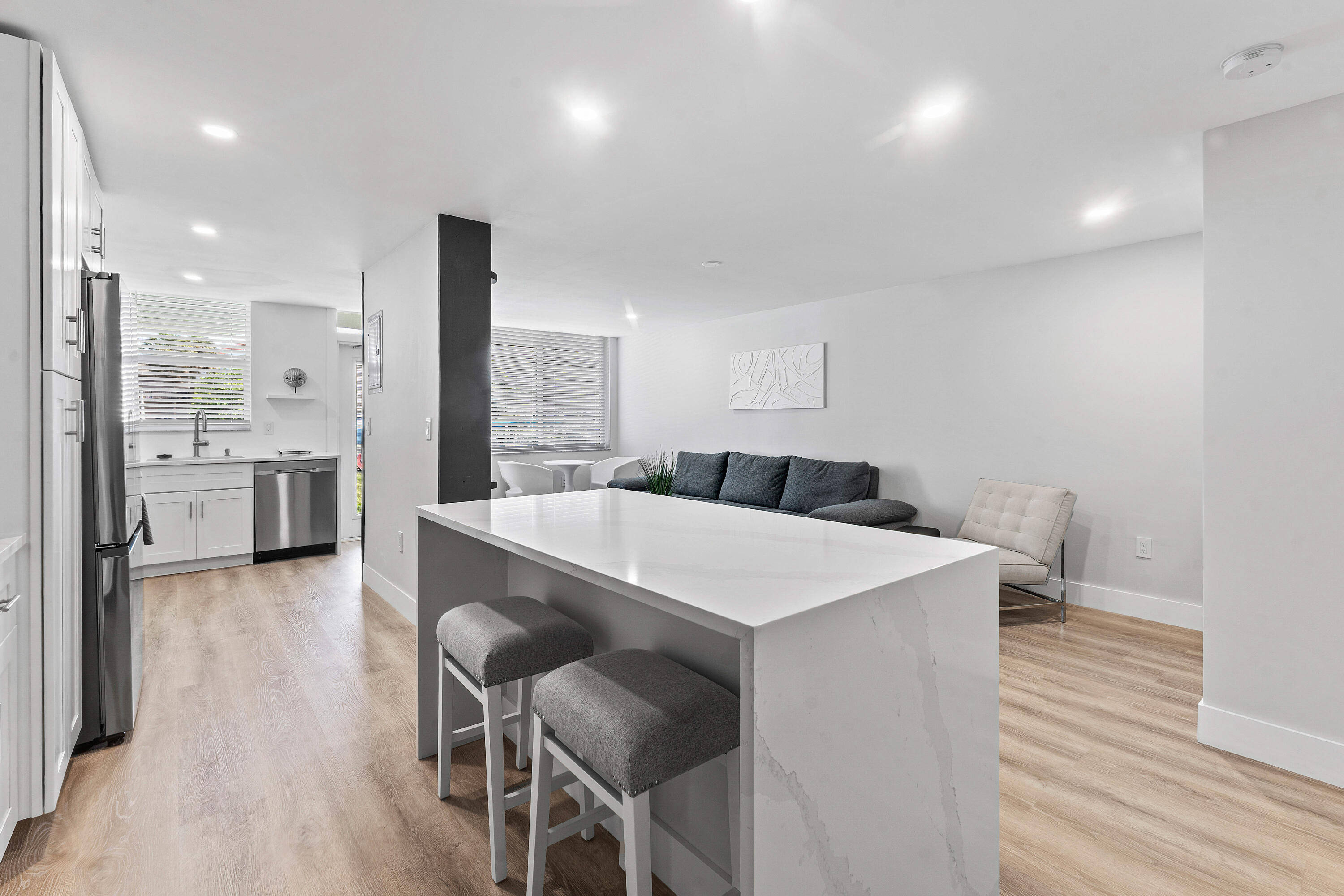 108 Paradise Harbour Boulevard 107