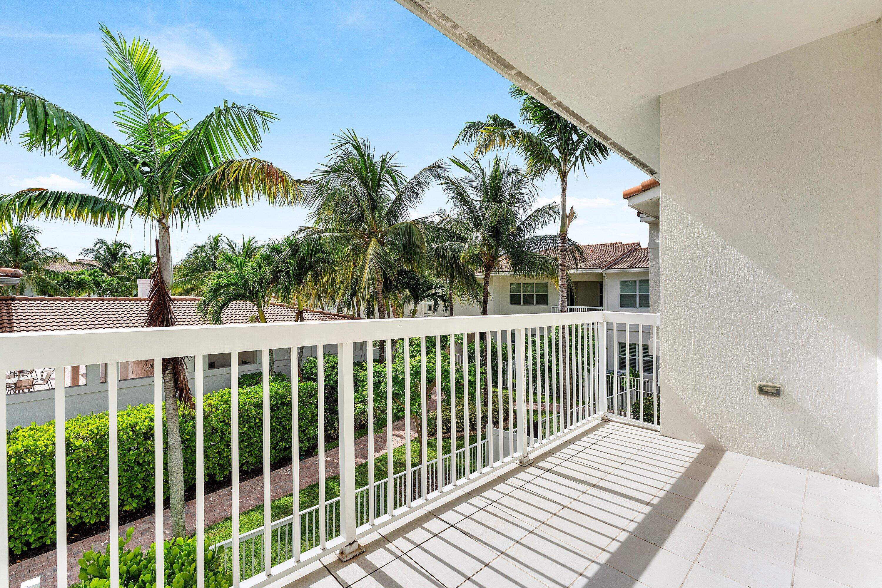 100 NW 69th Circle 52