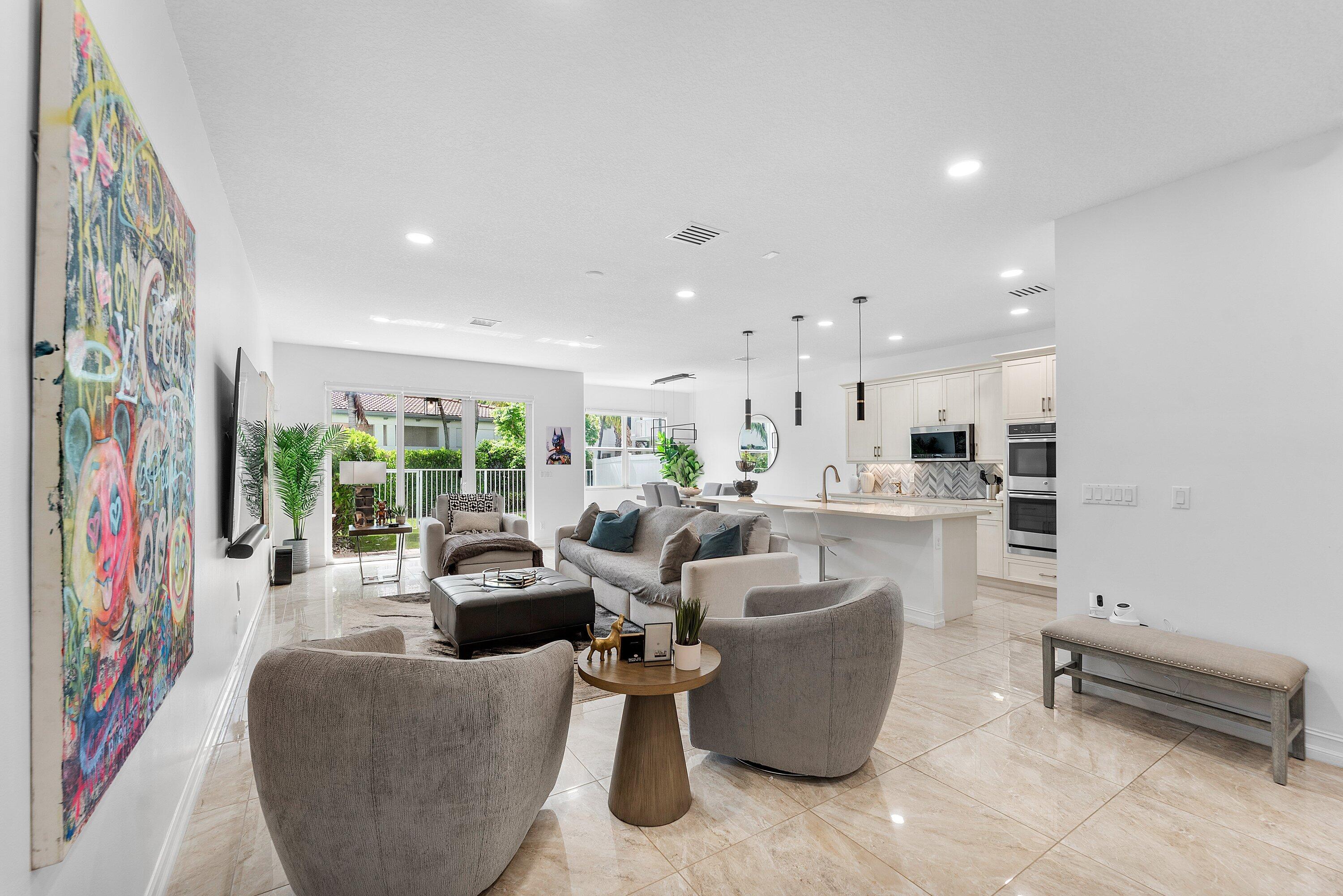 100 NW 69th Circle 52