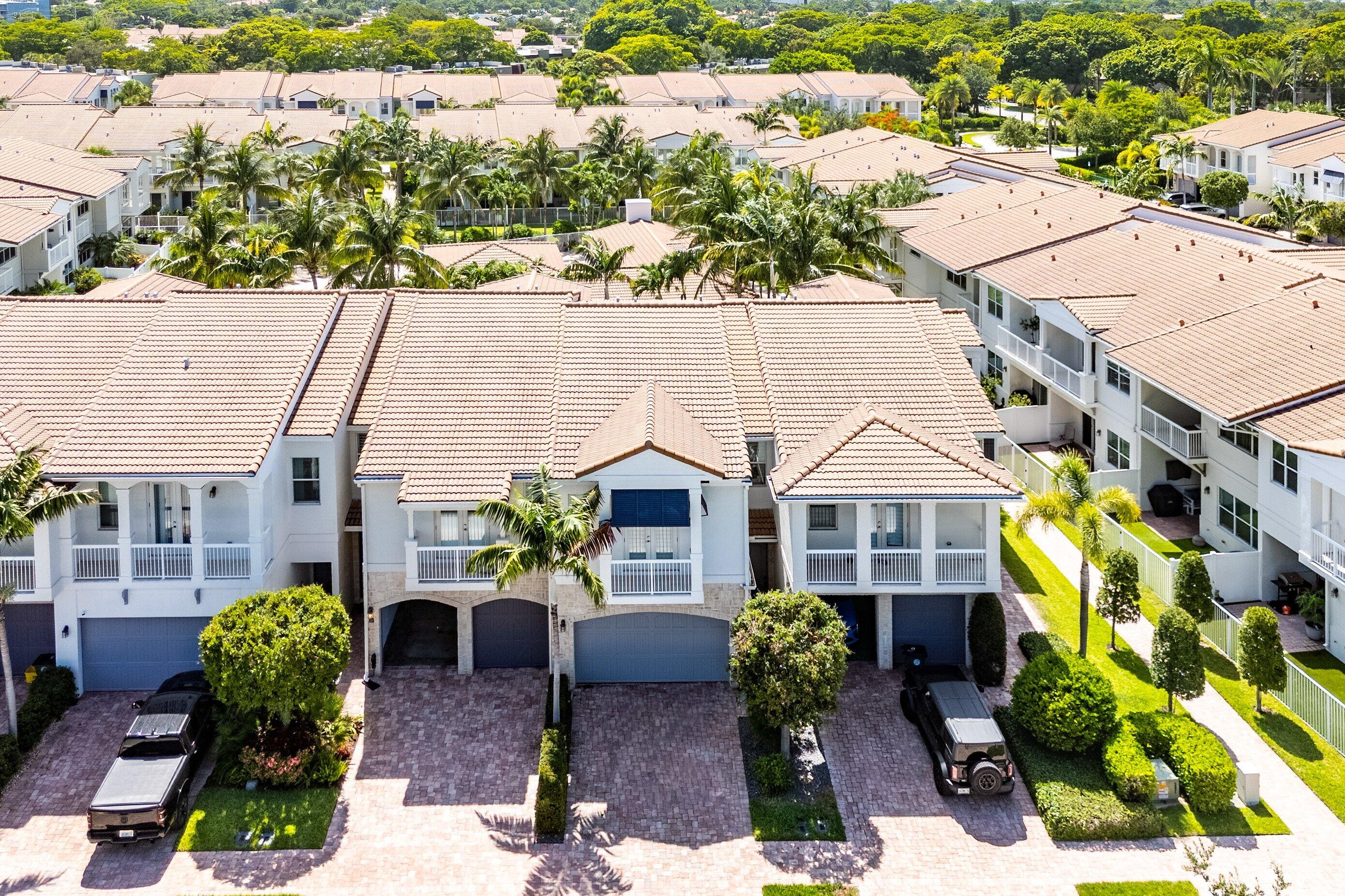 100 NW 69th Circle 52