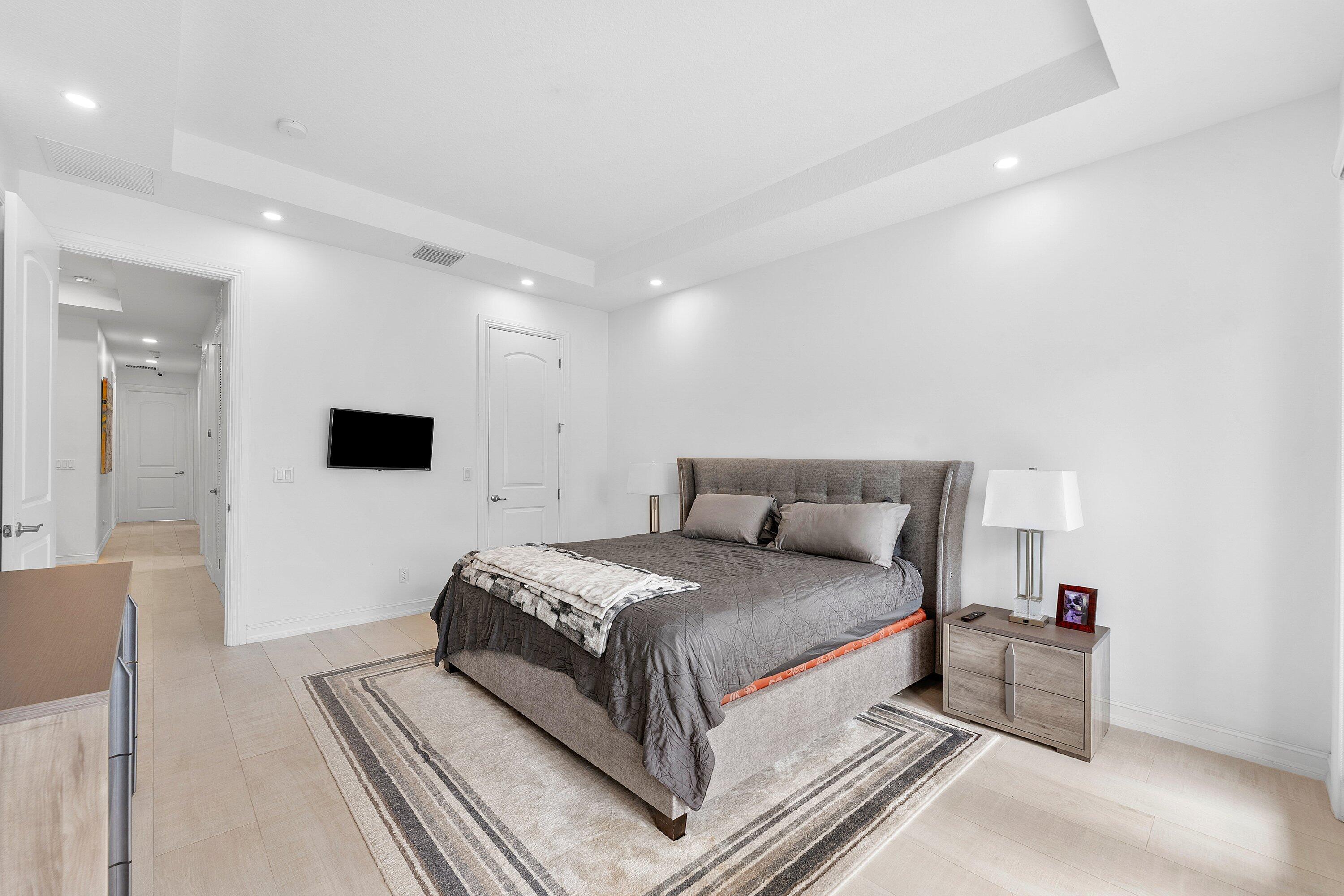 100 NW 69th Circle 52