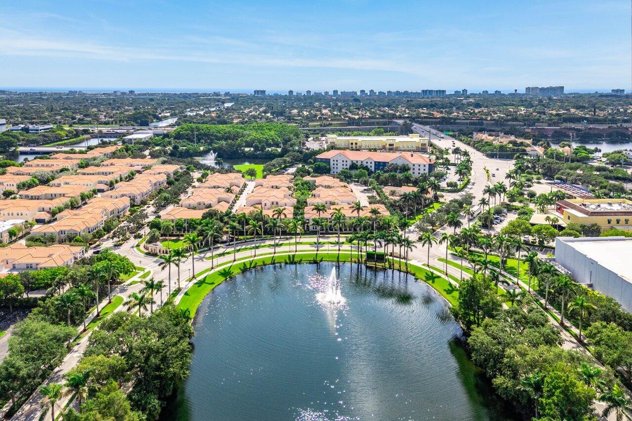 810 NW 83RD Lane