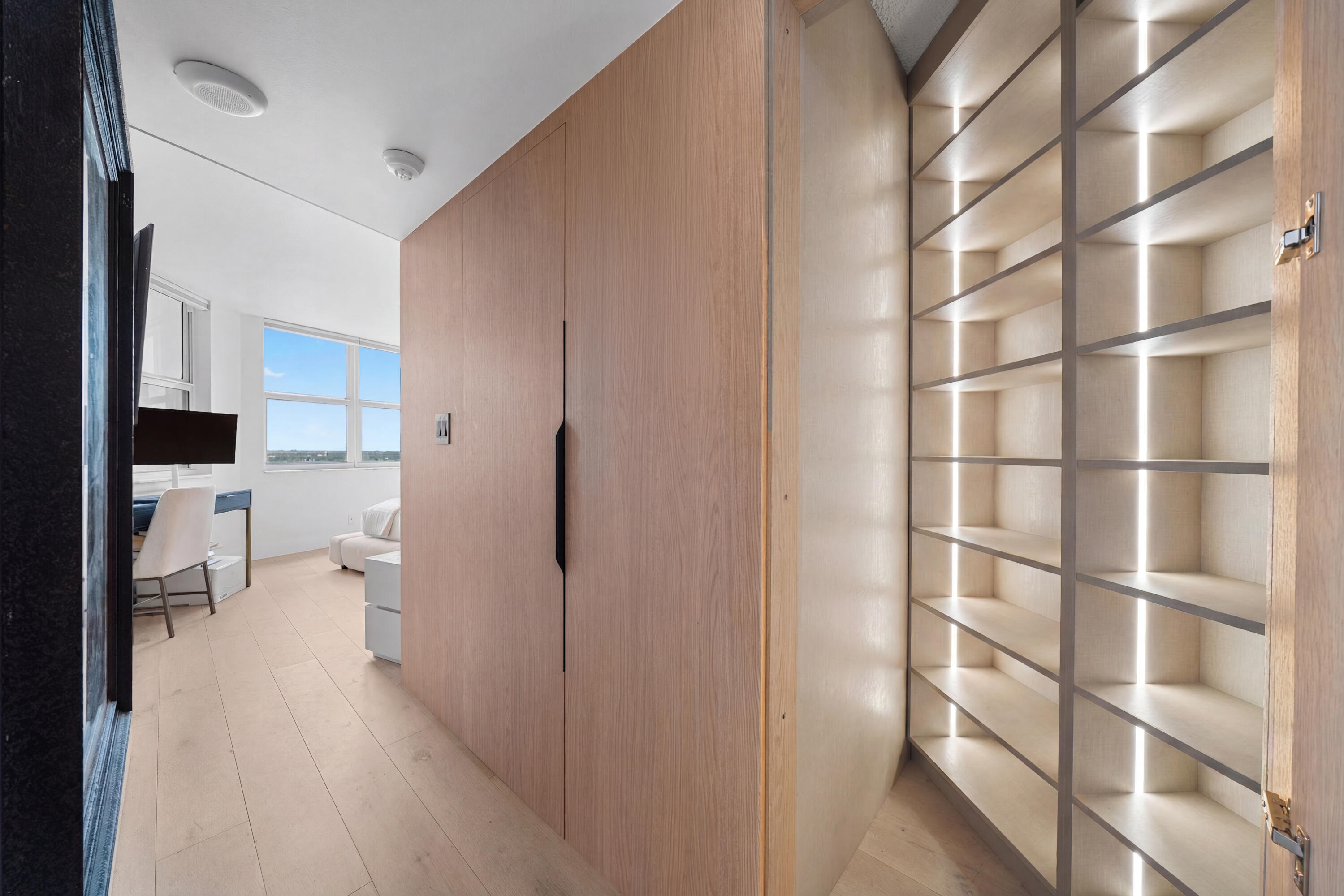 1340 N OCEAN Boulevard 1709