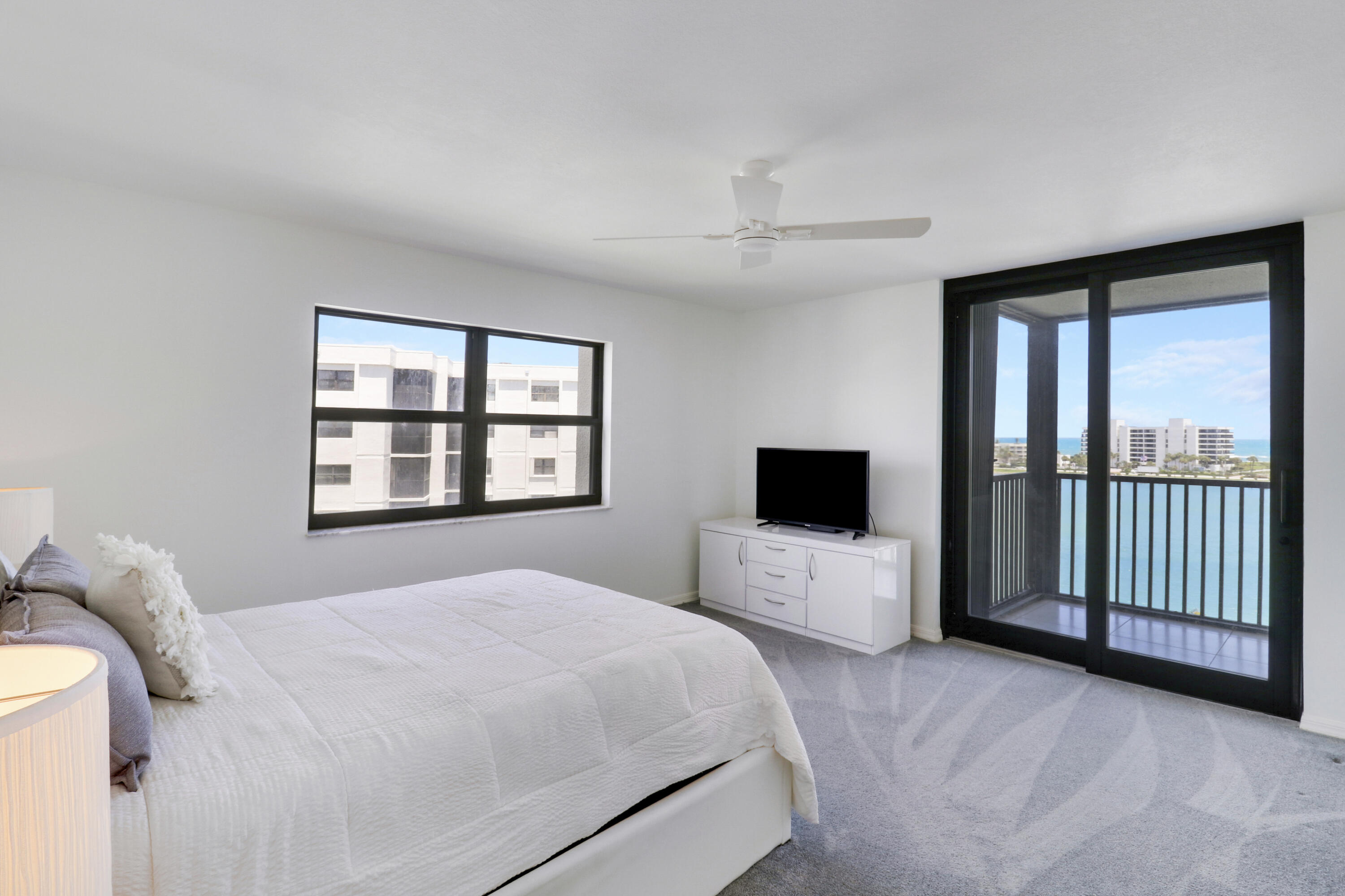 19800 SANDPOINTE BAY Drive 708
