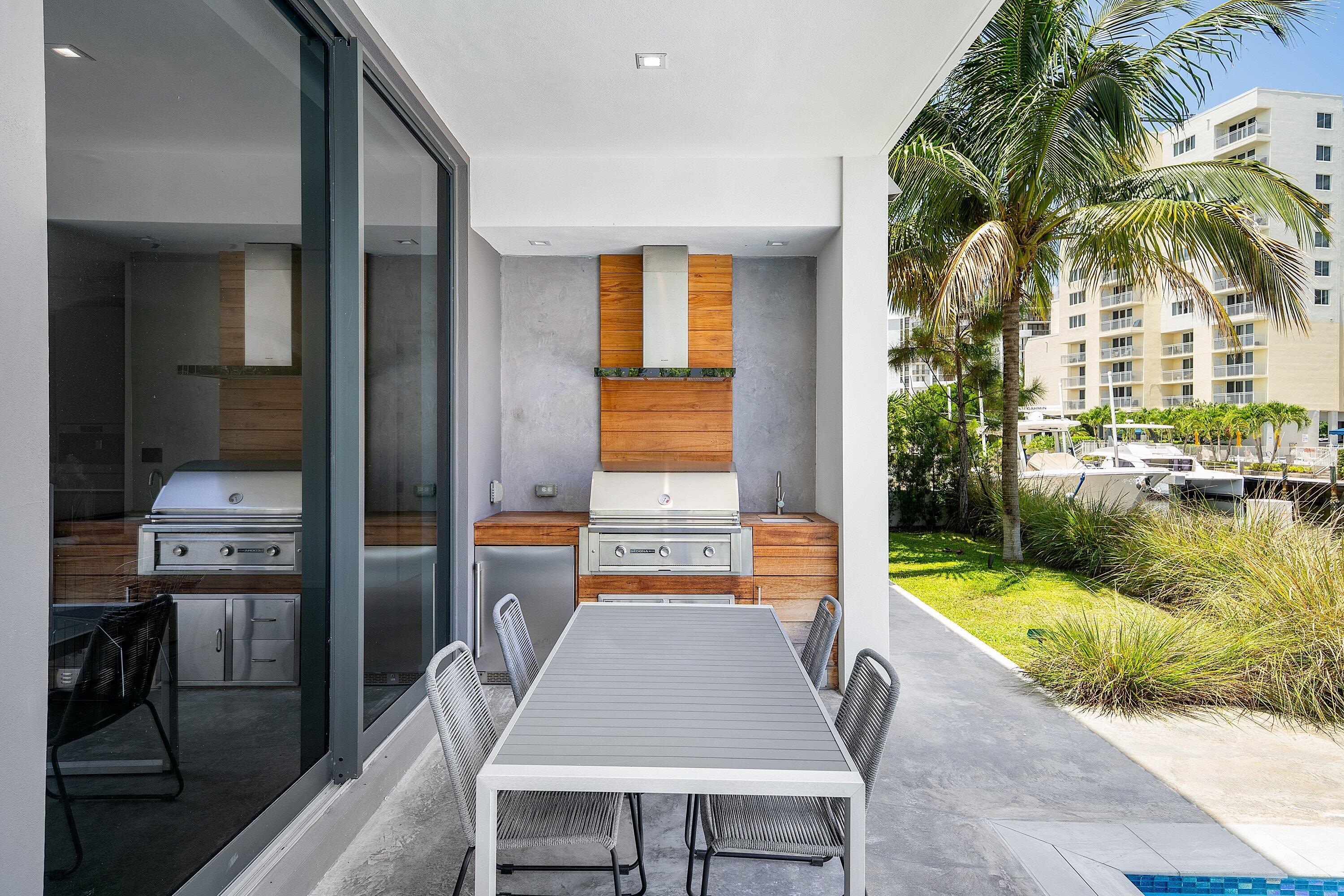 1650 E Terra Mar Drive, Lauderdale-By-The-Sea