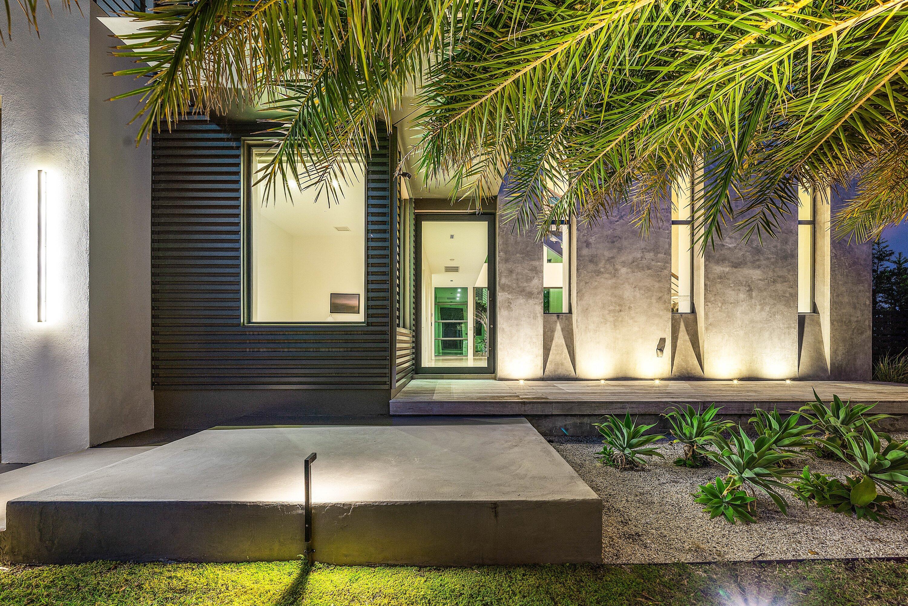 1650 E Terra Mar Drive, Lauderdale-By-The-Sea