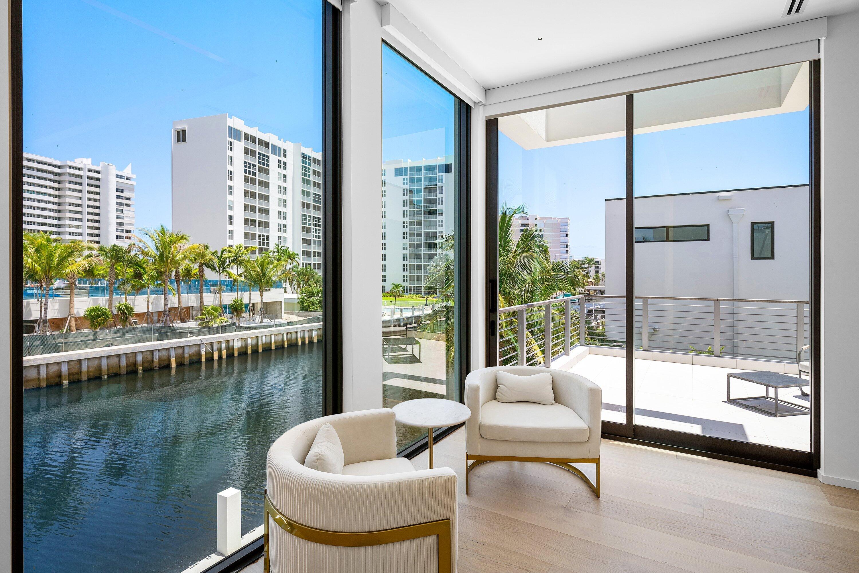 1650 E Terra Mar Drive, Lauderdale-By-The-Sea