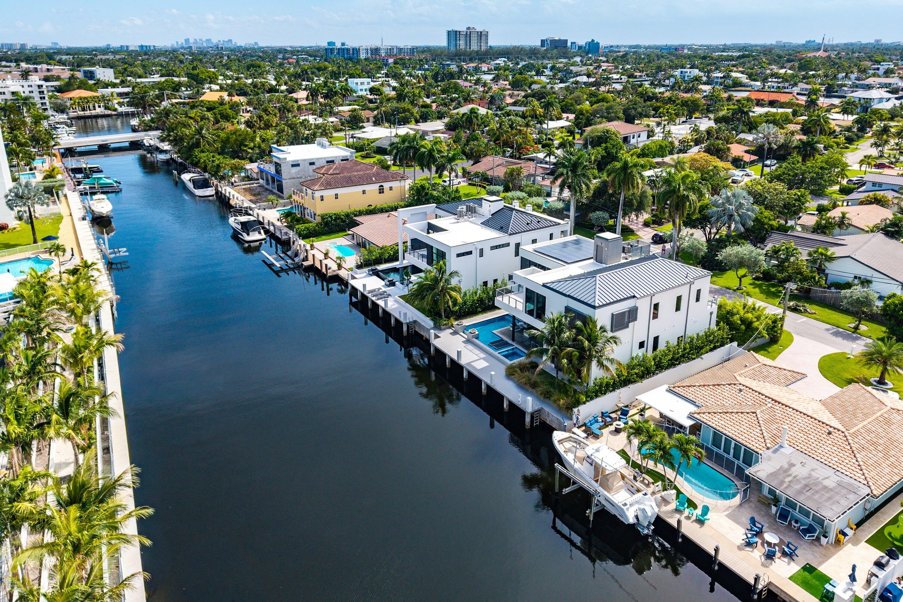 1650 E Terra Mar Drive, Lauderdale-By-The-Sea