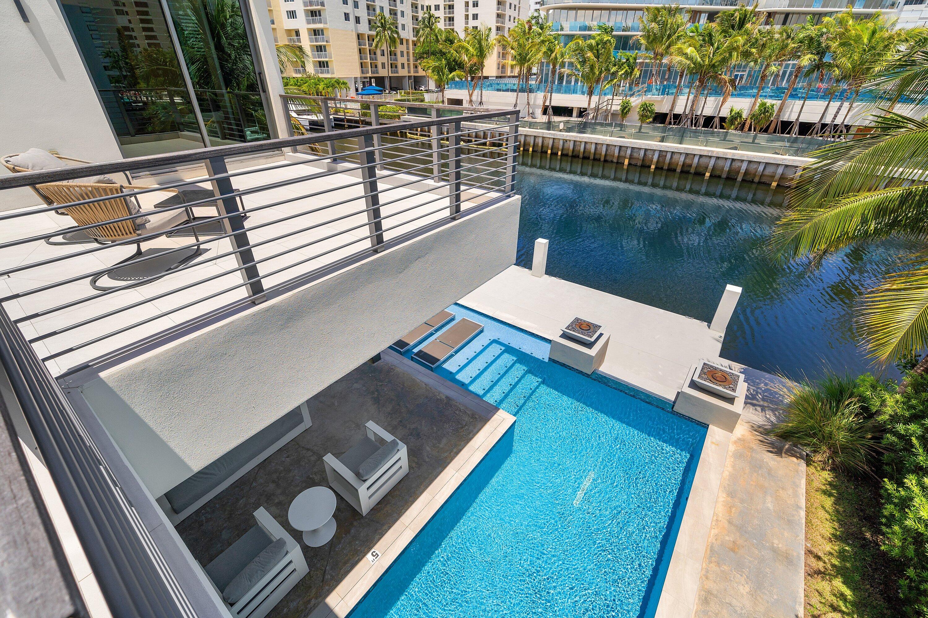1650 E Terra Mar Drive, Lauderdale-By-The-Sea
