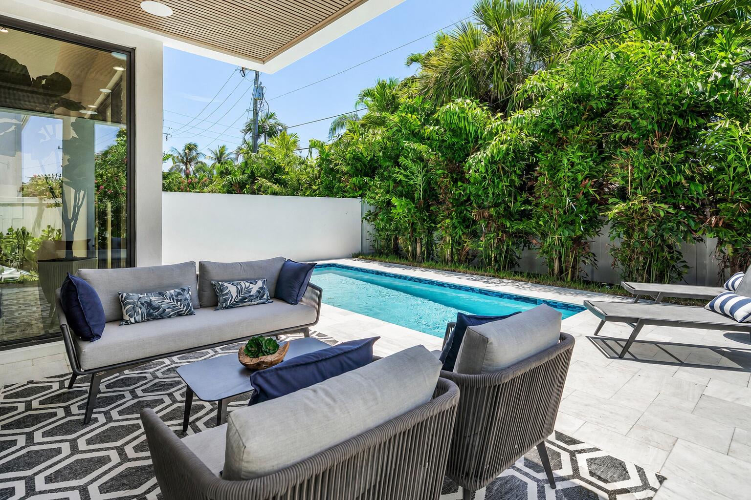3097 Banyan Road