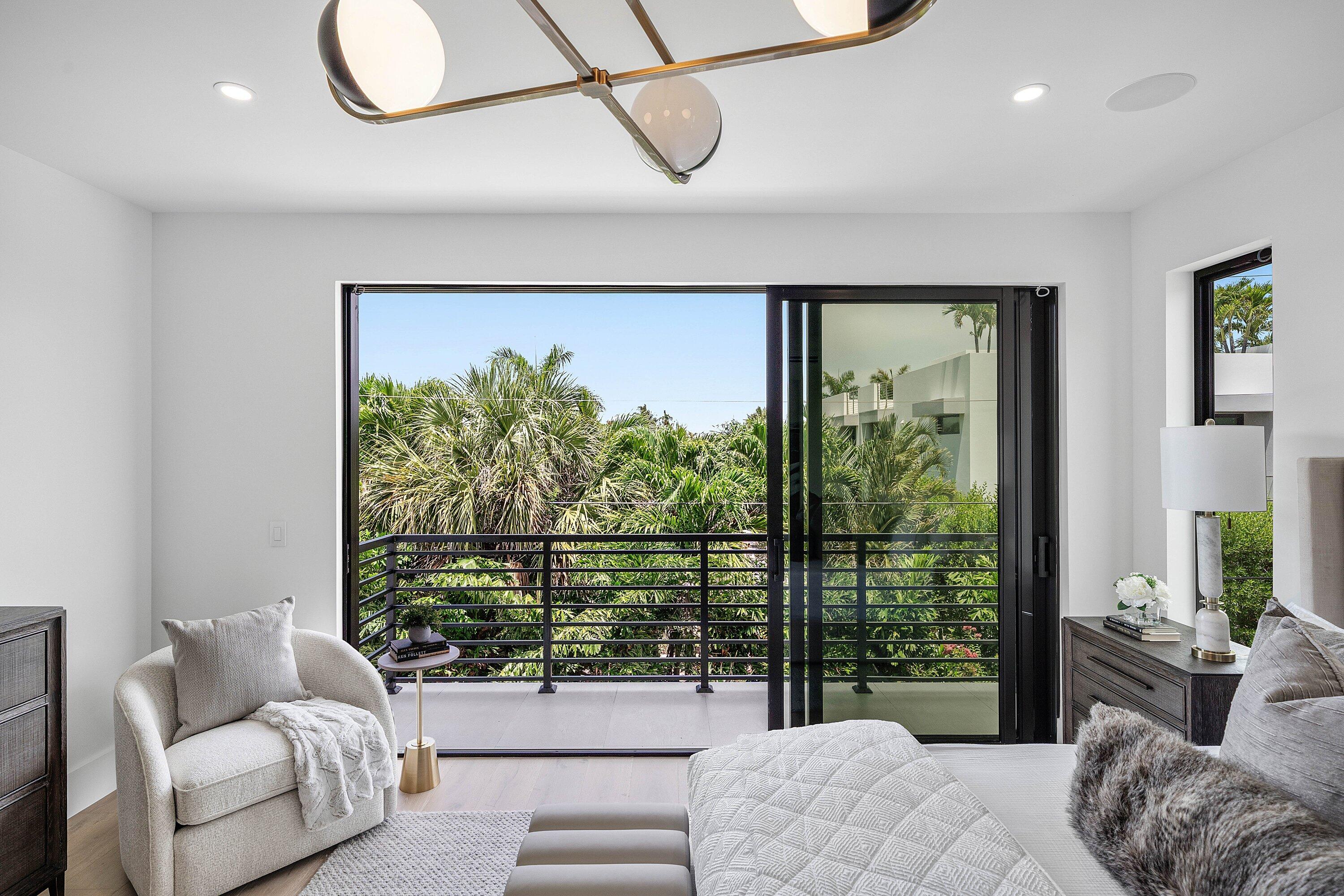 3097 Banyan Road