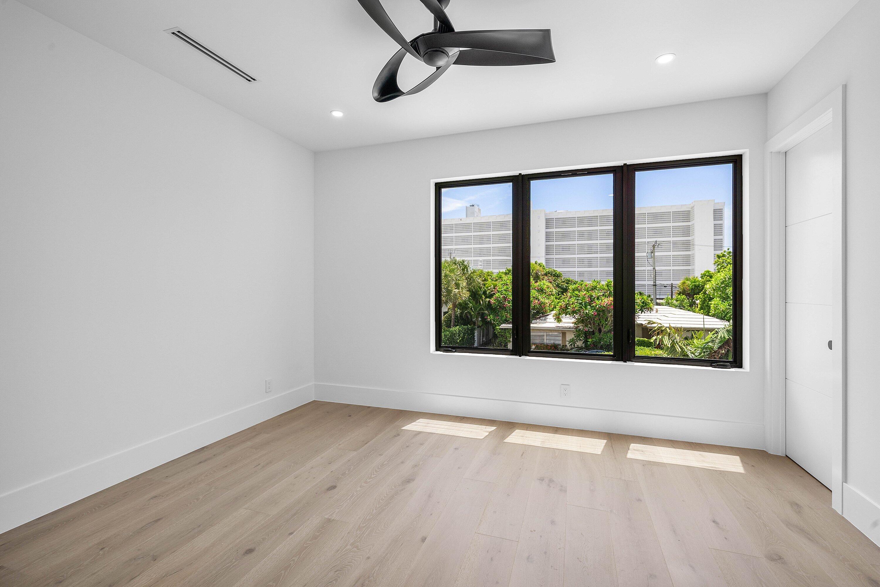 3097 Banyan Road