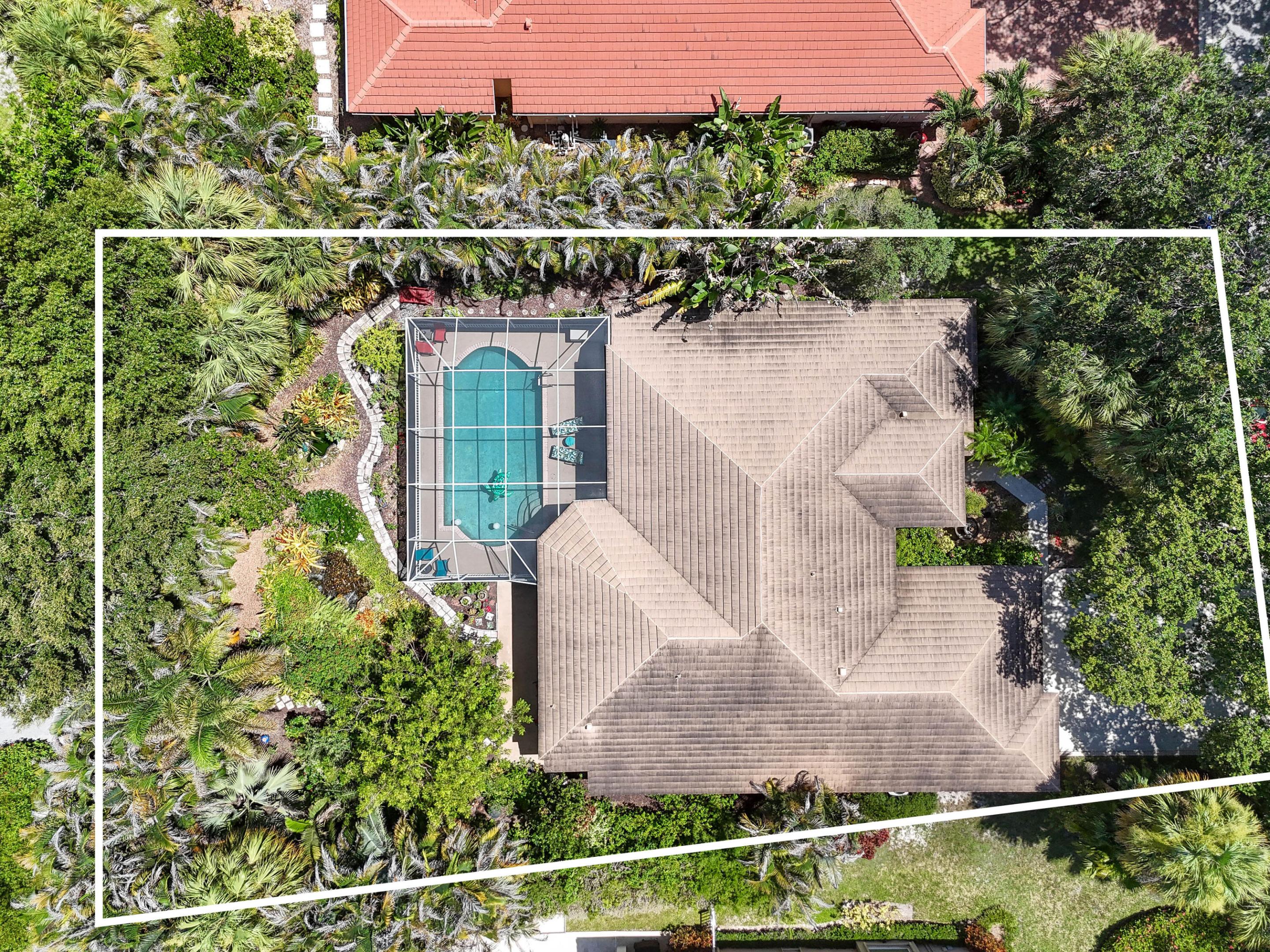 153 N River Drive E