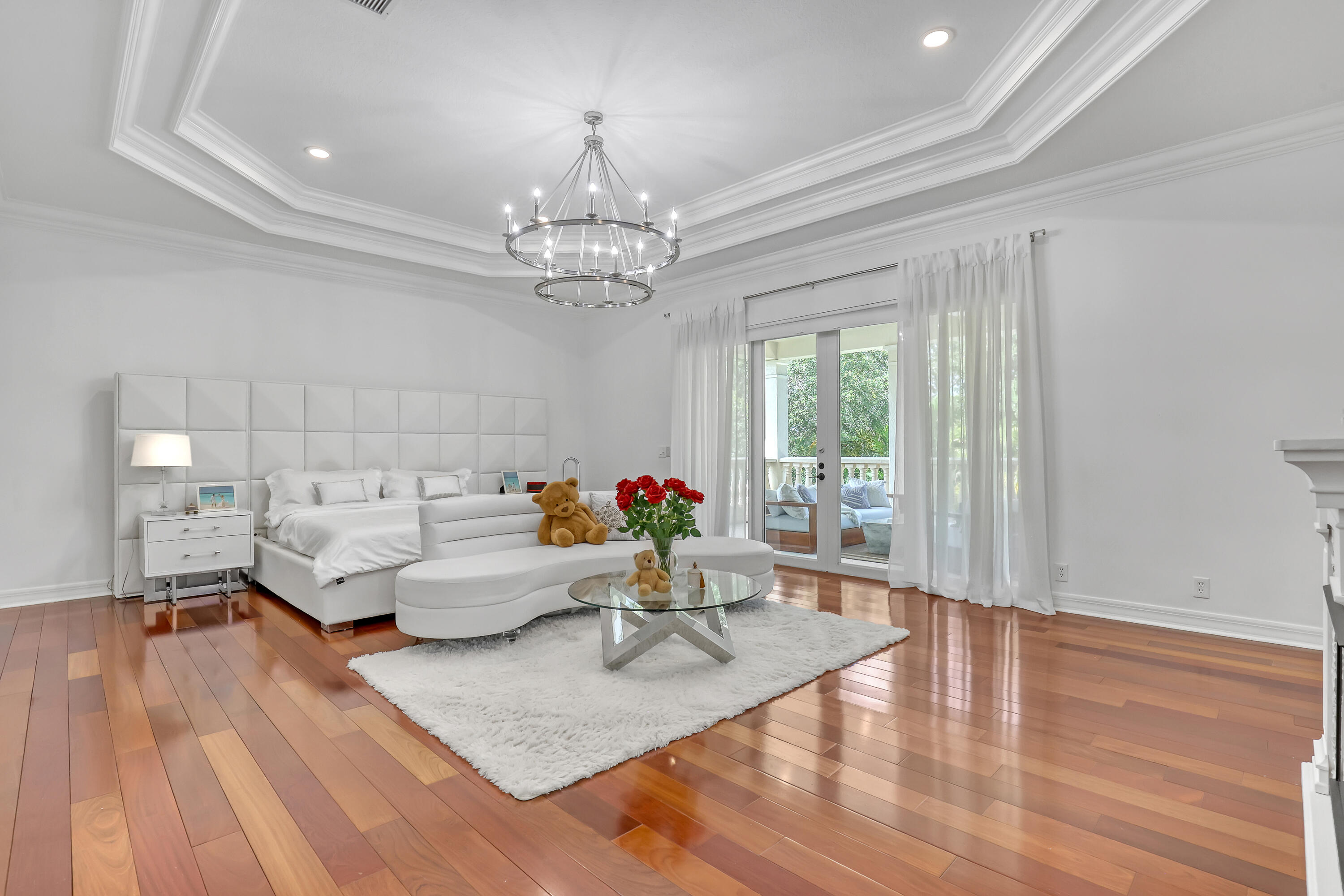 8541 Butler Greenwood Drive